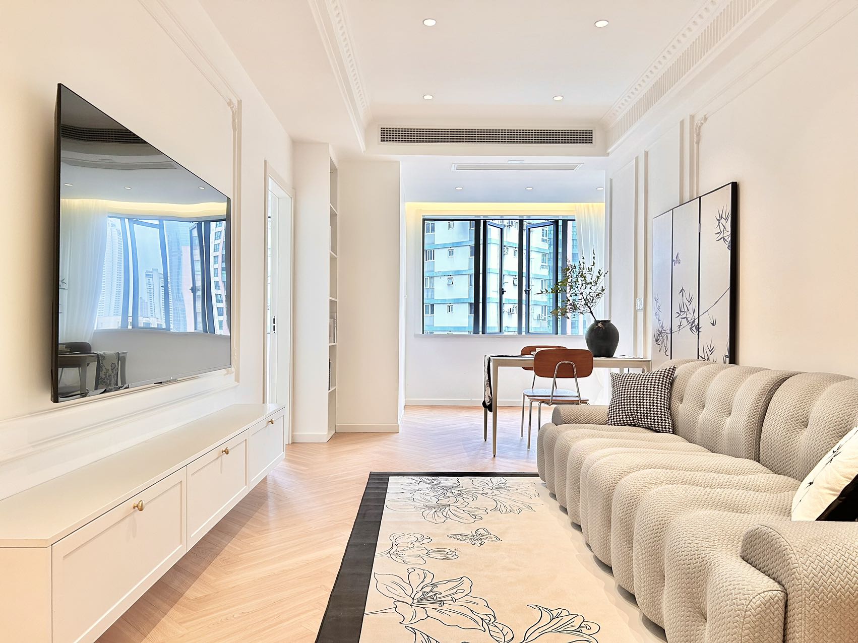 1br，*12k，west nanjing rd（line2/12/13）