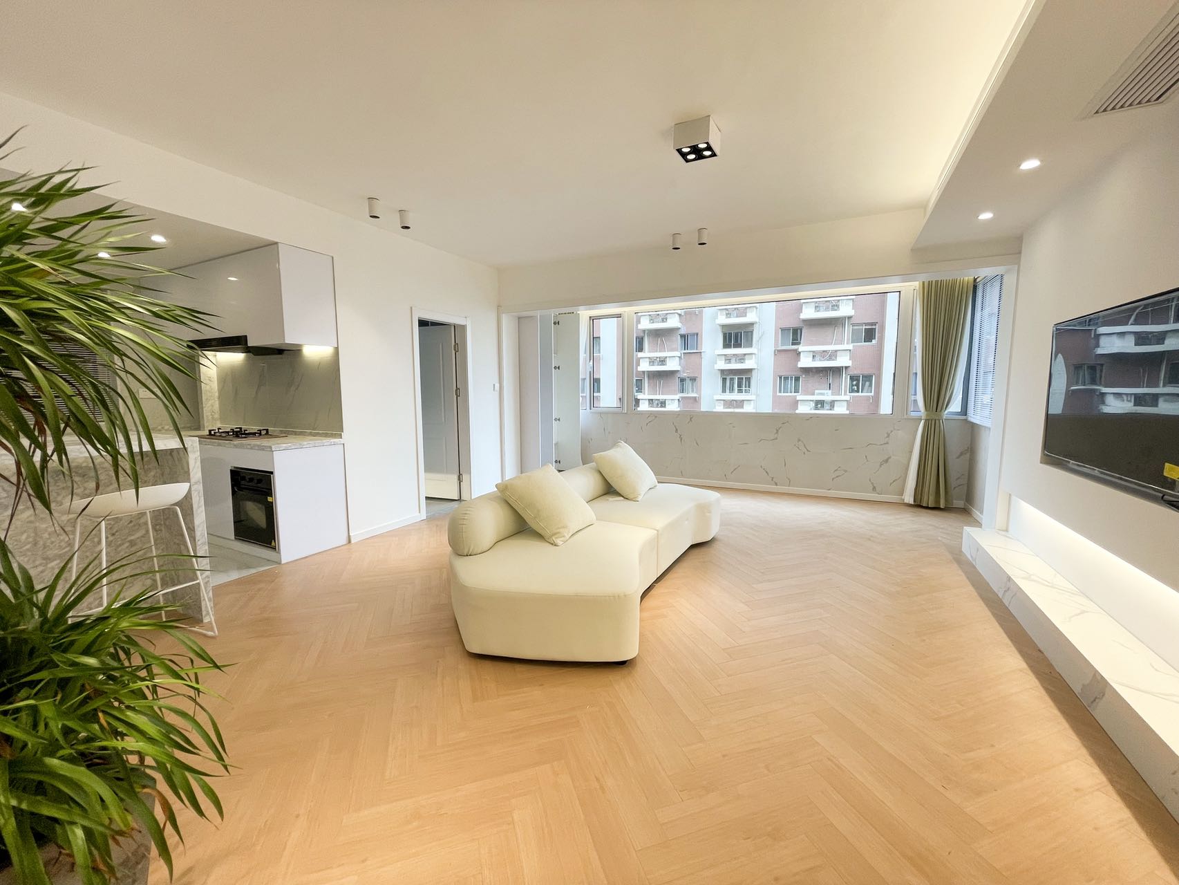 1br，12.5k，zhongshan park（line2/3/4）