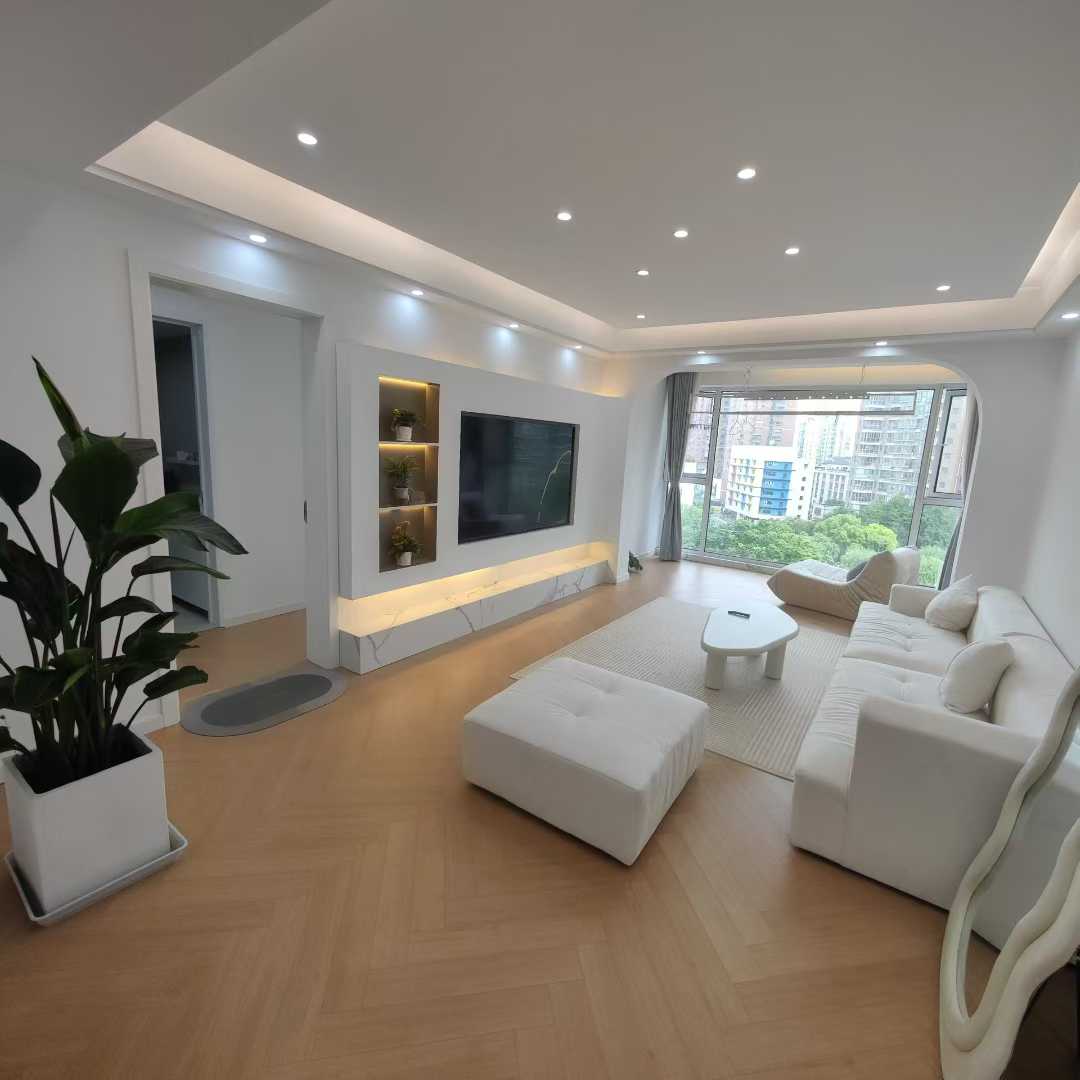 2br 2ba，*18.5k，zhenping rd（line3/4/7）