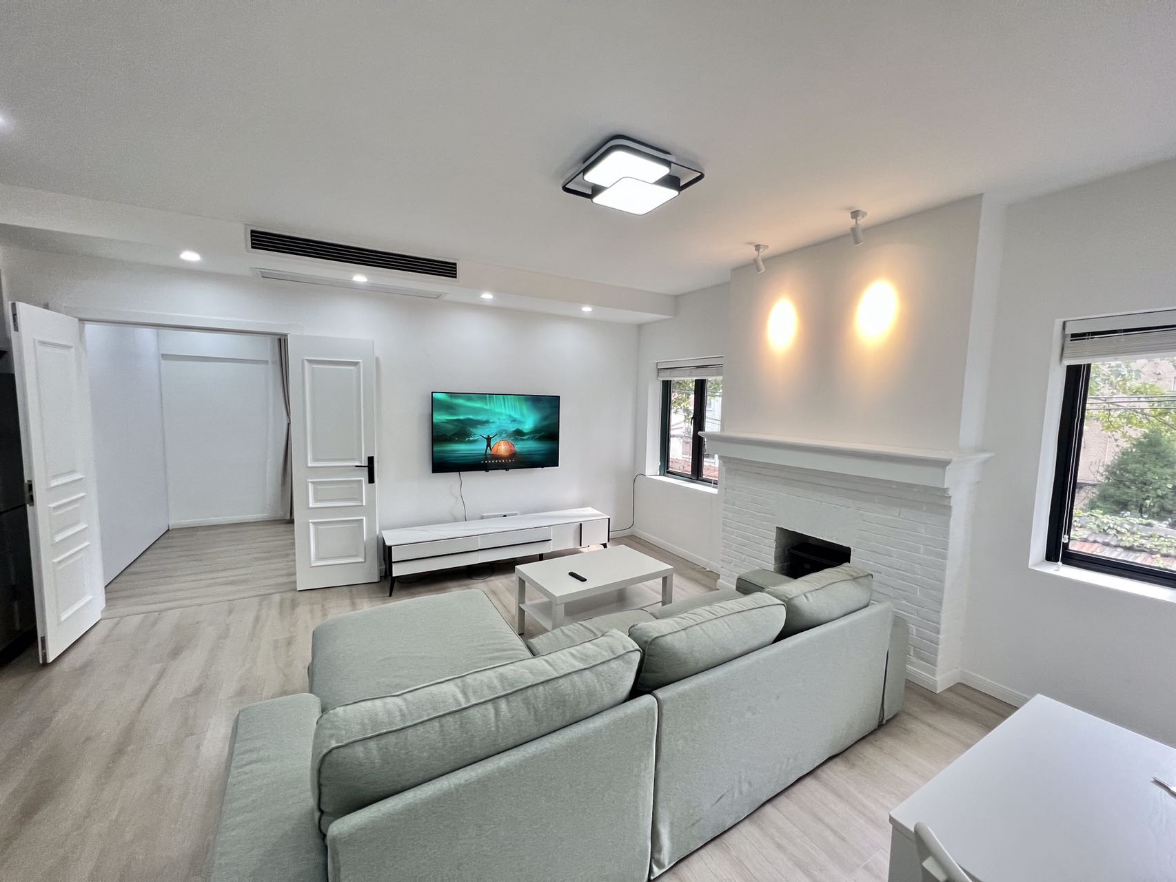 1br，9.9k，jiangsu rd（line2/11）