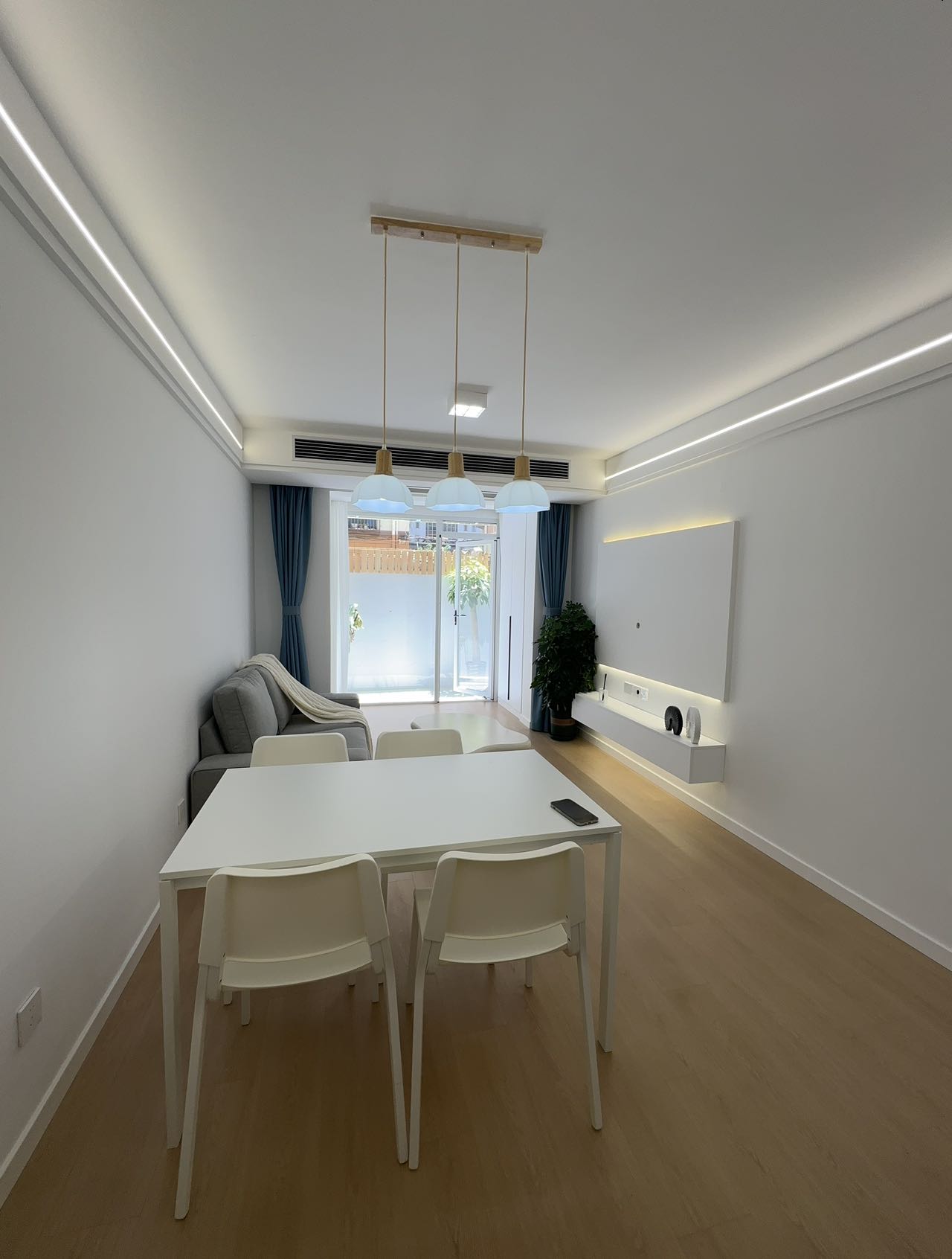 1br，8.5k，jiangsu rd（line2/11）