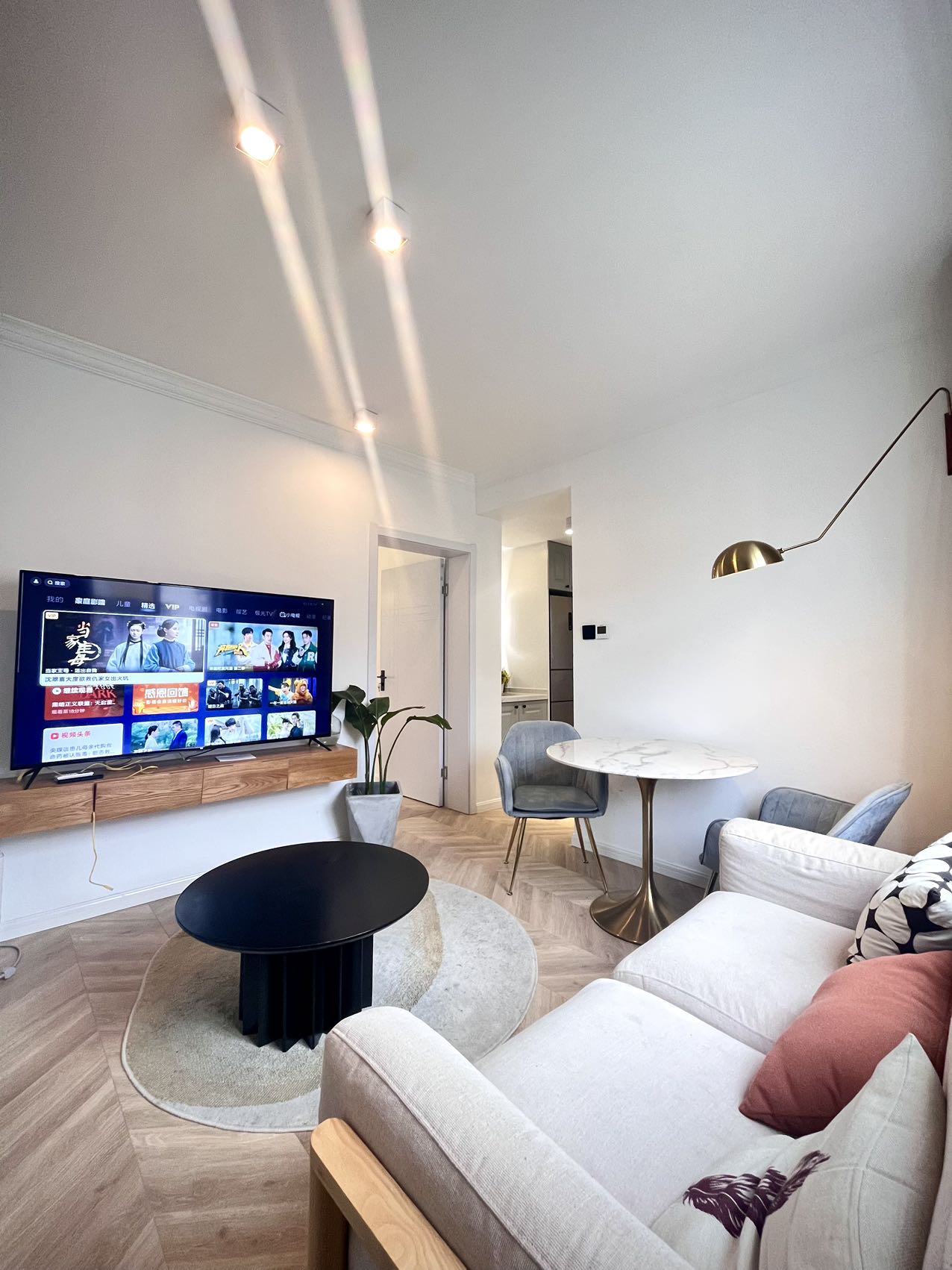 1br，8.5k，hongqiao rd（line3/4/10）