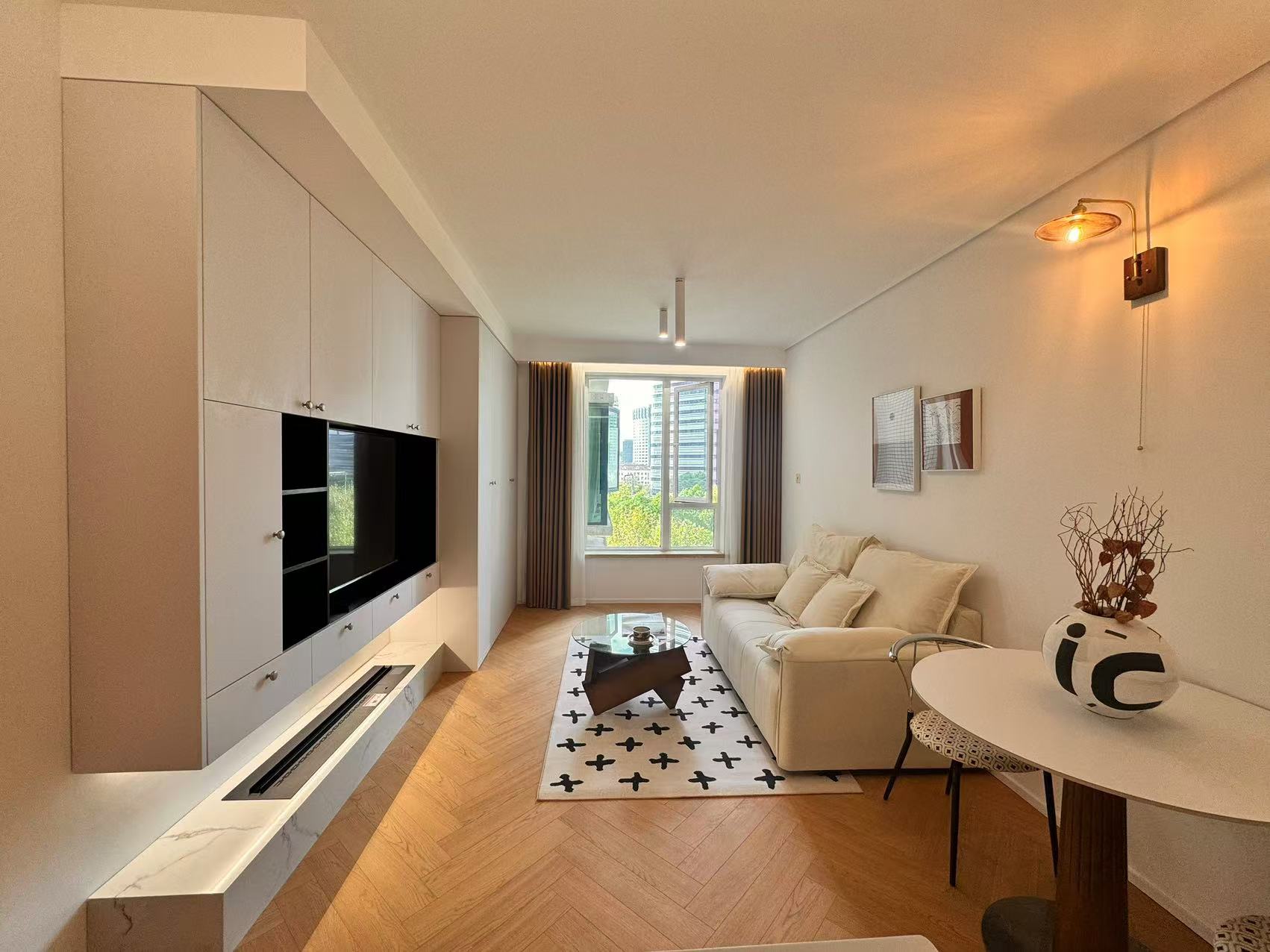 1br，15.8k，zhongshan park（line2/3/4）