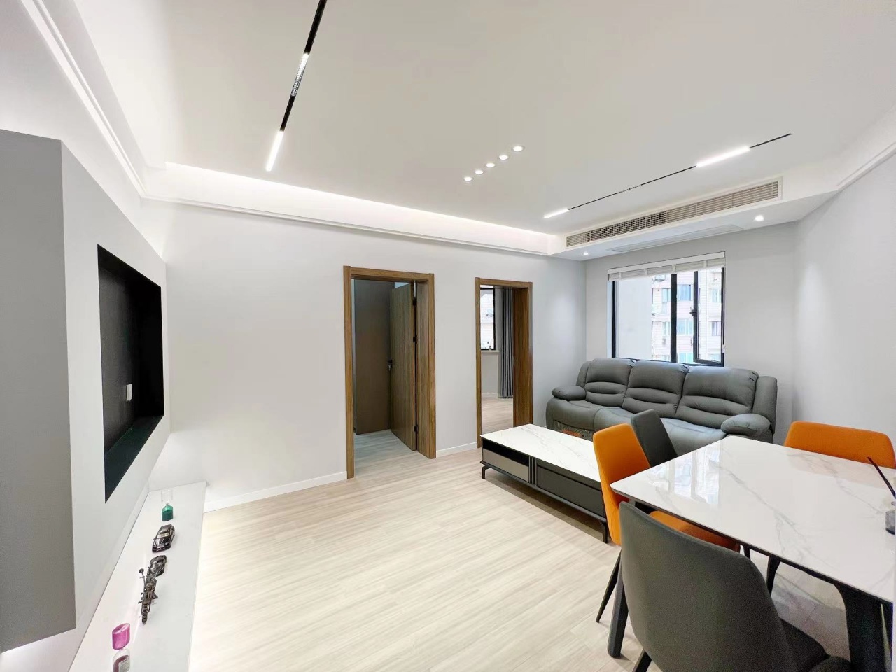 3br 2ba，16k，jing’an temple（line2/7）