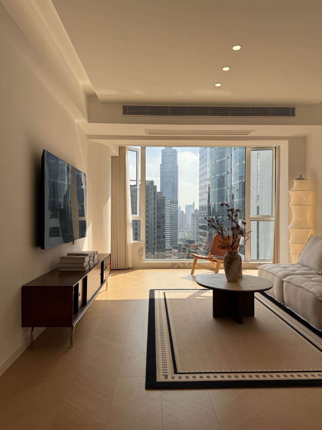 2br，20k，hanzhong rd（line1/12/13）