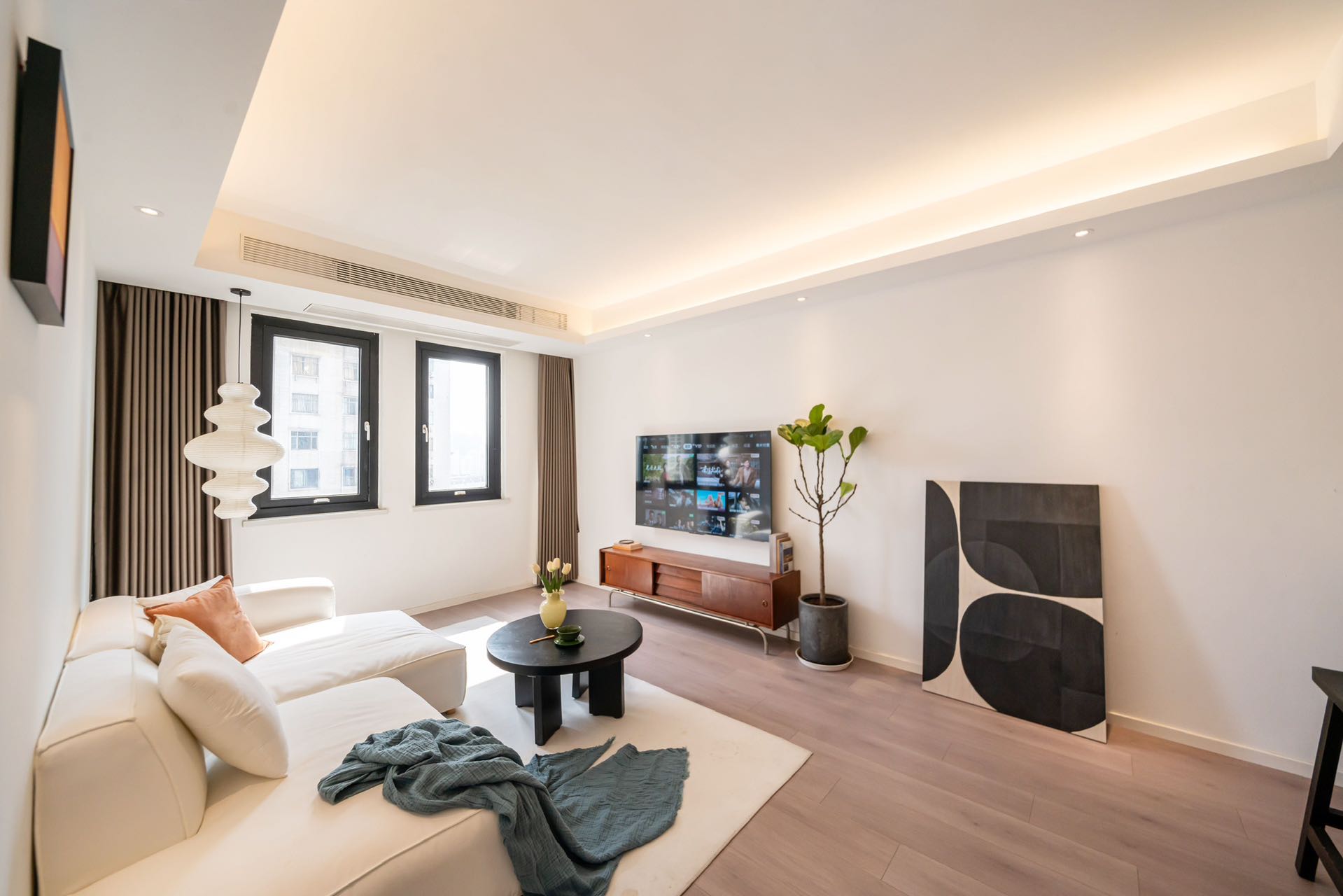 1br，14.5k，shanghai stadium（line4）