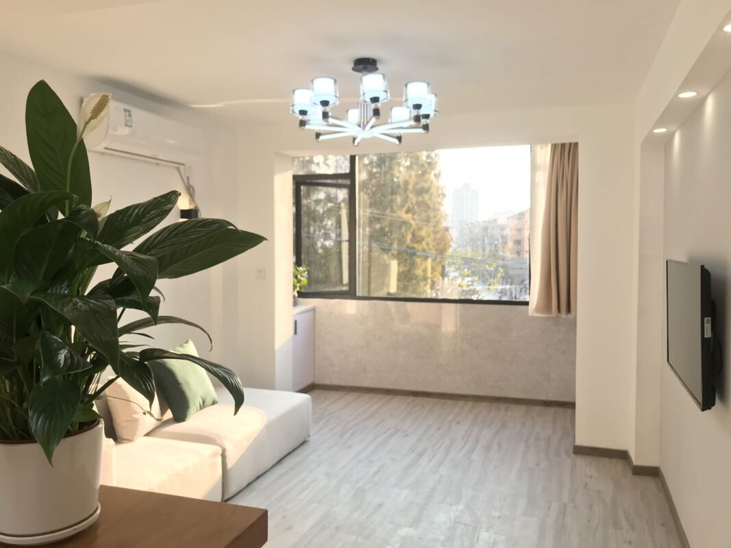 1br，12k，jiaotong university（line10/11）