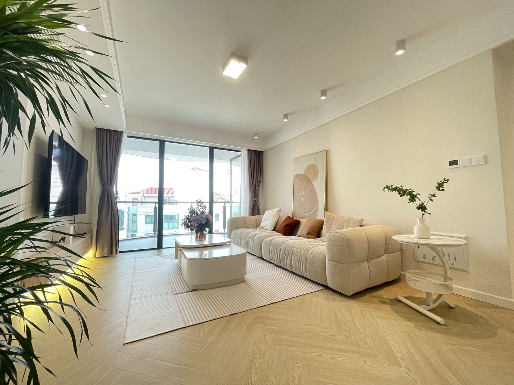 3br 2ba，20k，zhongshan park（line2/3/4)