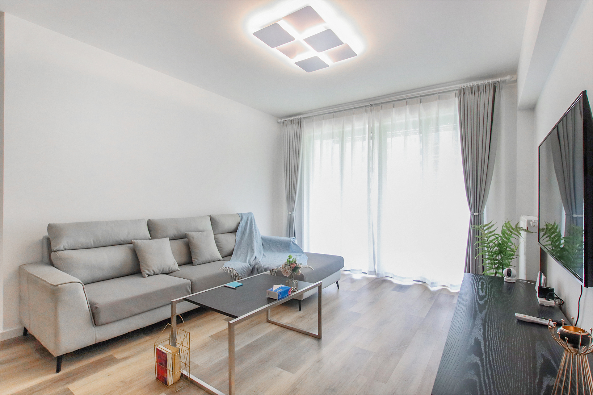 2br 2ba，19k，xujiahui（line1/9/11）