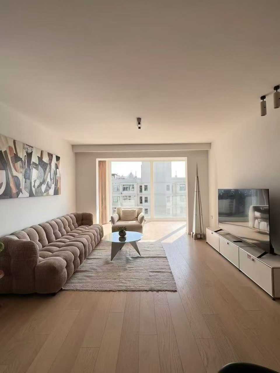 3br 2ba，*28k，xujiahui（line1/9/11）