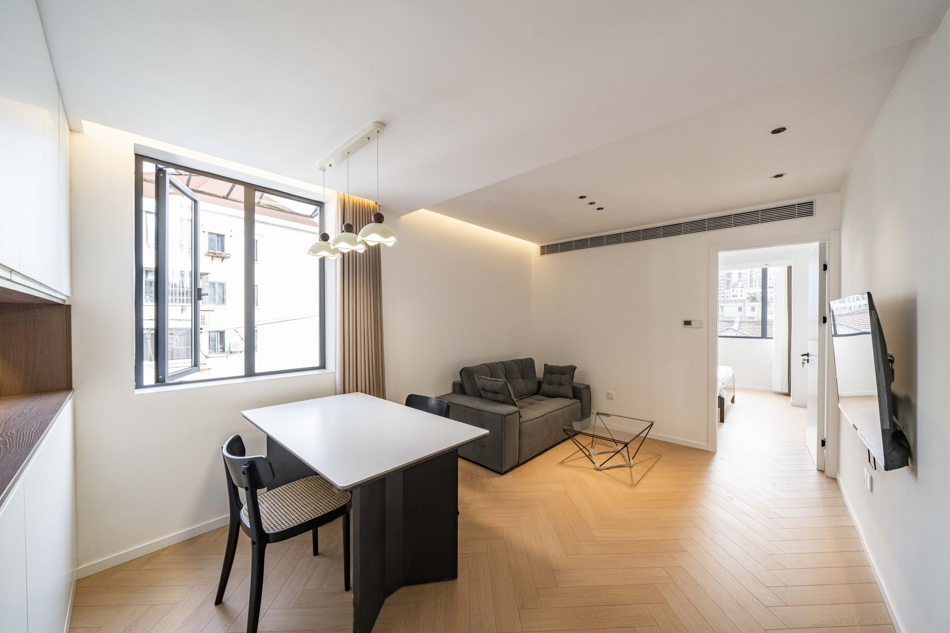 1br，10.5k，jing’an temple（line2/7）