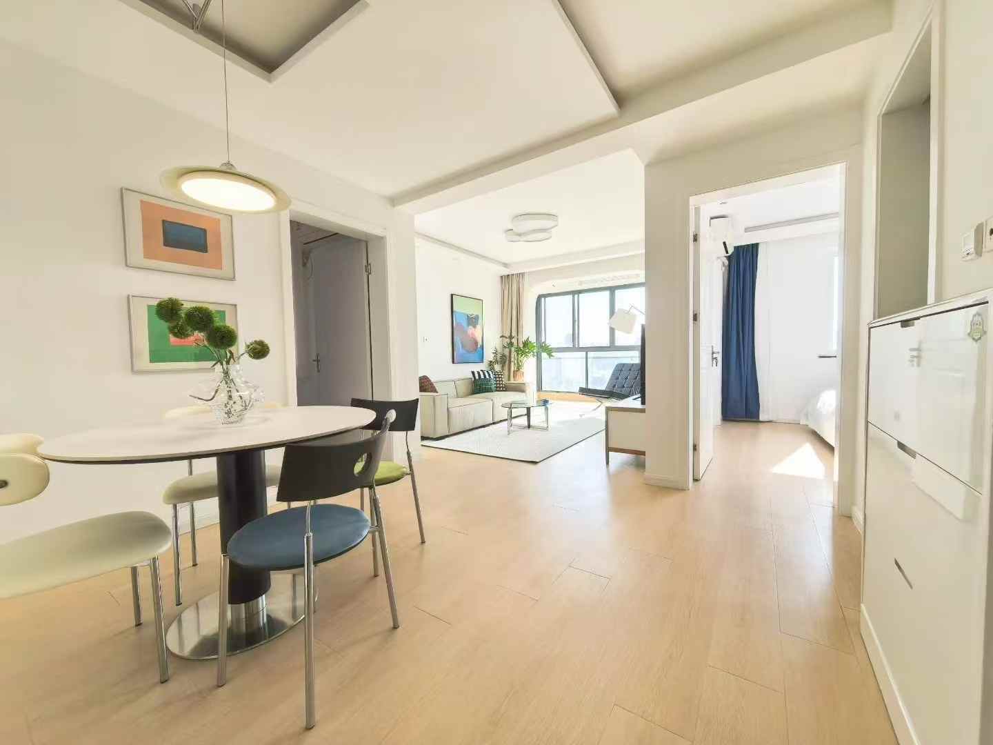 2br，18k，loushanguan rd（line2/15）