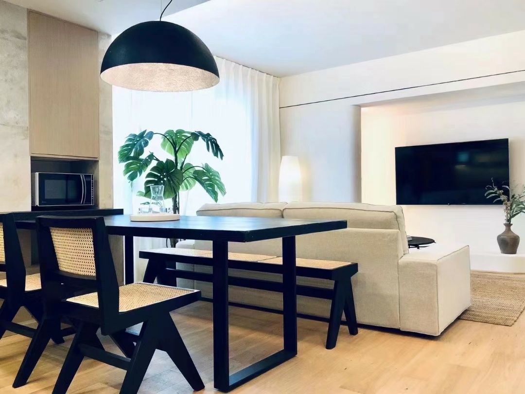 2br，18.8k，west nanjing rd（line2/12/13）