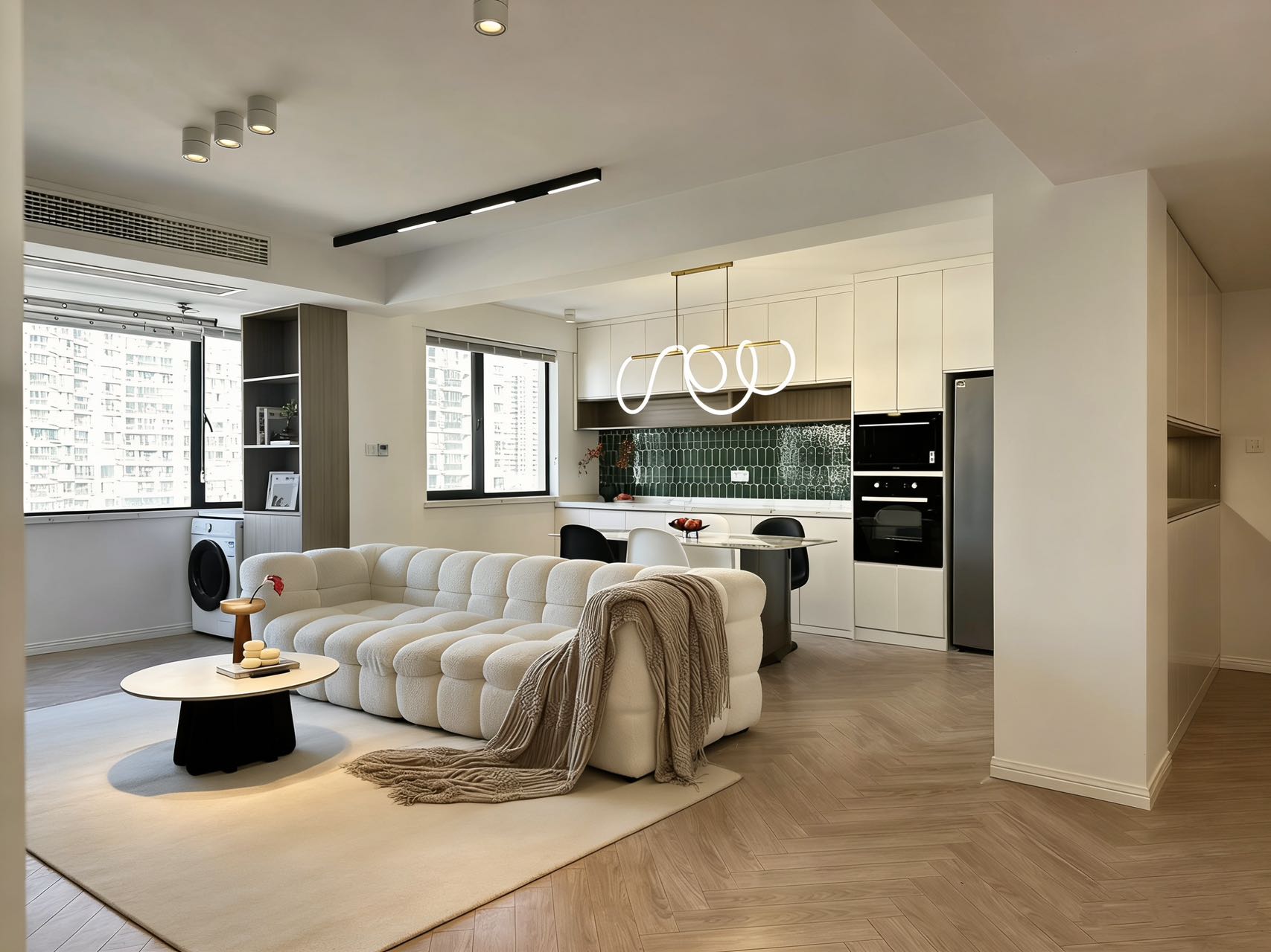 2br 2ba，16k，west yan’an rd（line3/4）