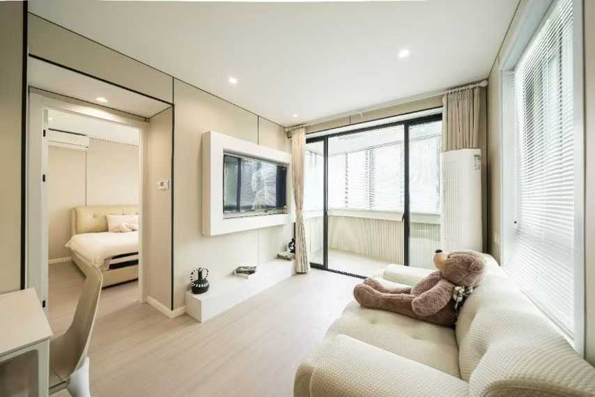 1br，14.5k，west nanjing rd（line2/12/13）