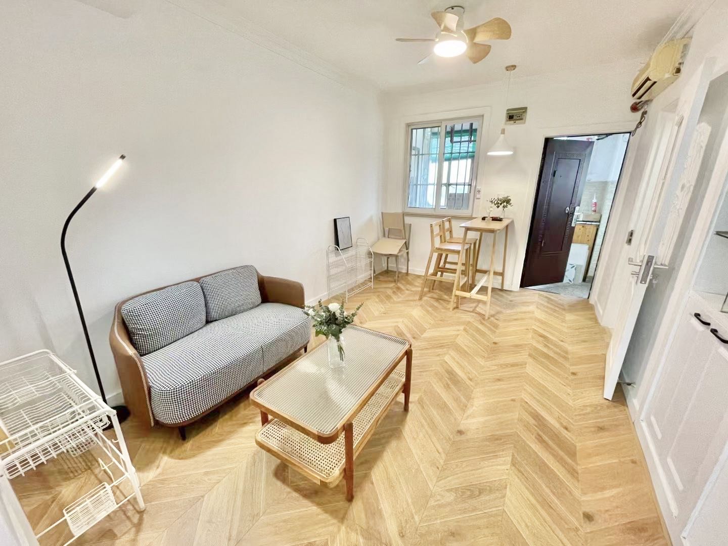 1br，8.5k，changshu rd（line1/7）