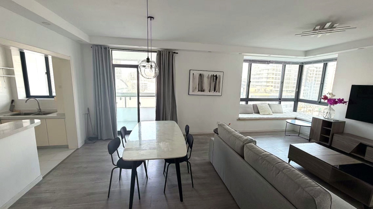 3br 2ba，17k，jiashan rd（line9/12）