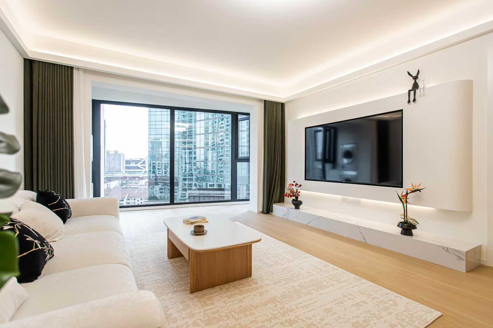 3br 2ba，35k，loushanguan rd（line2/15）