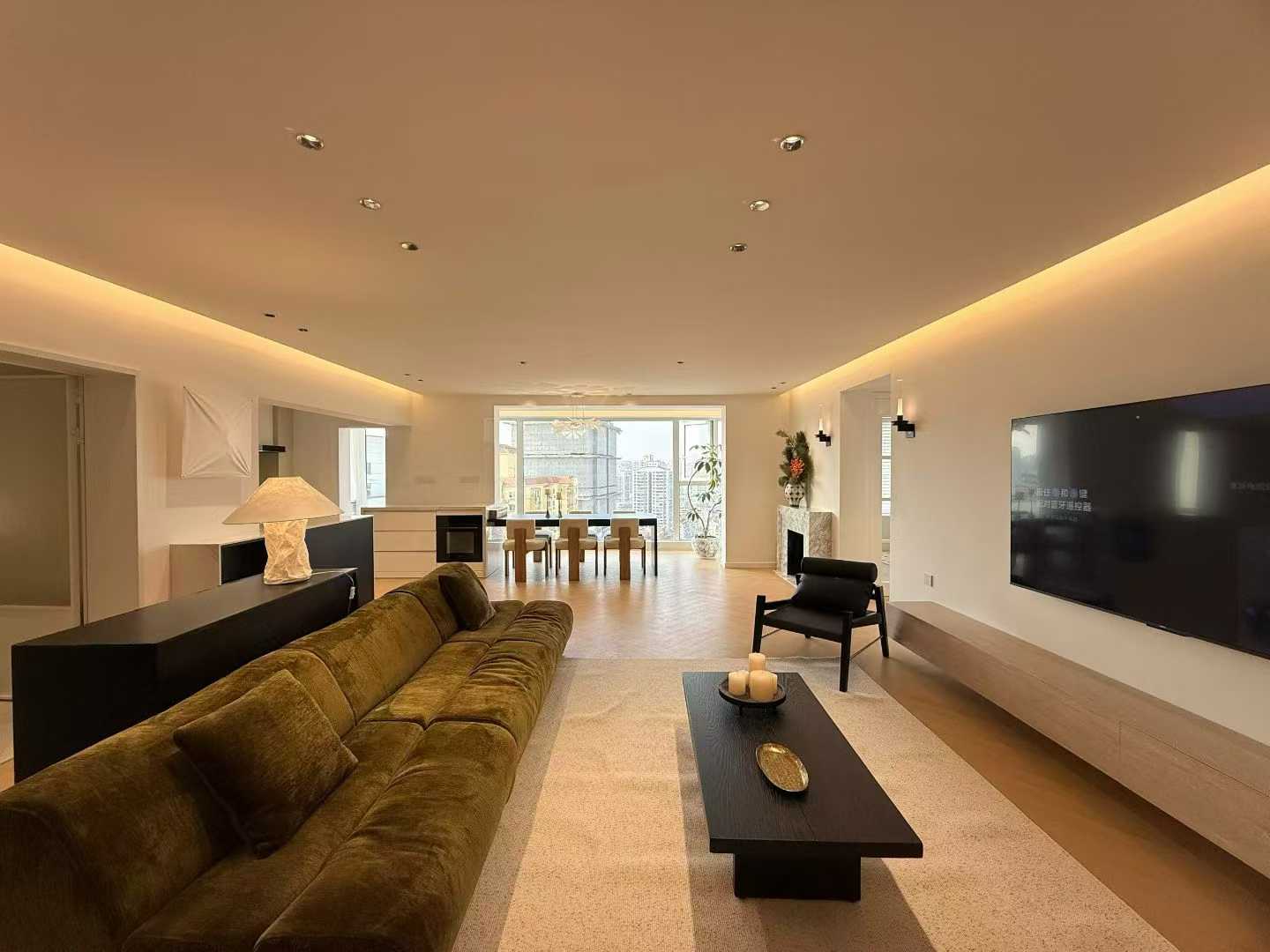 3br 2ba，26.8k，jing’an temple（line2/7）