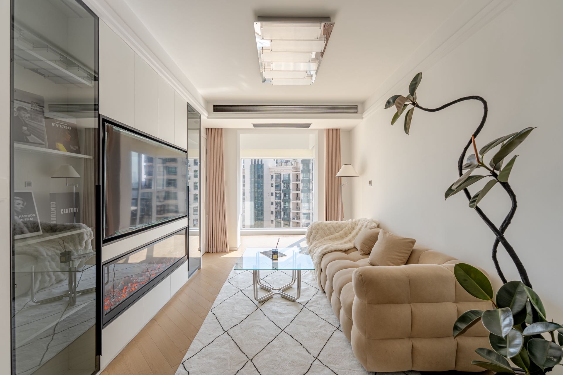 1br，*11.9k，zhongtan rd（line3/4）