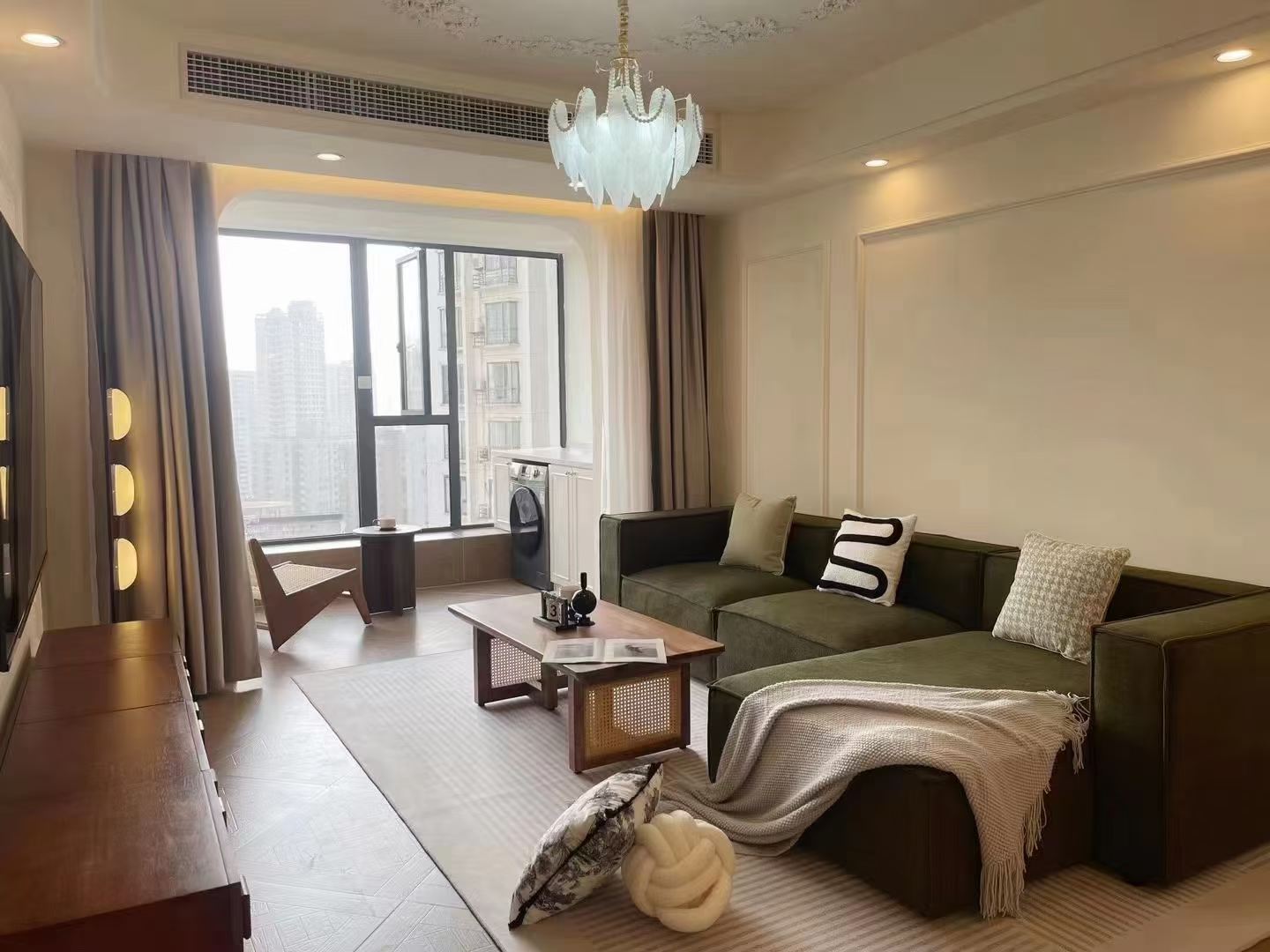 1br，16k，lujiabang rd（line8/9）