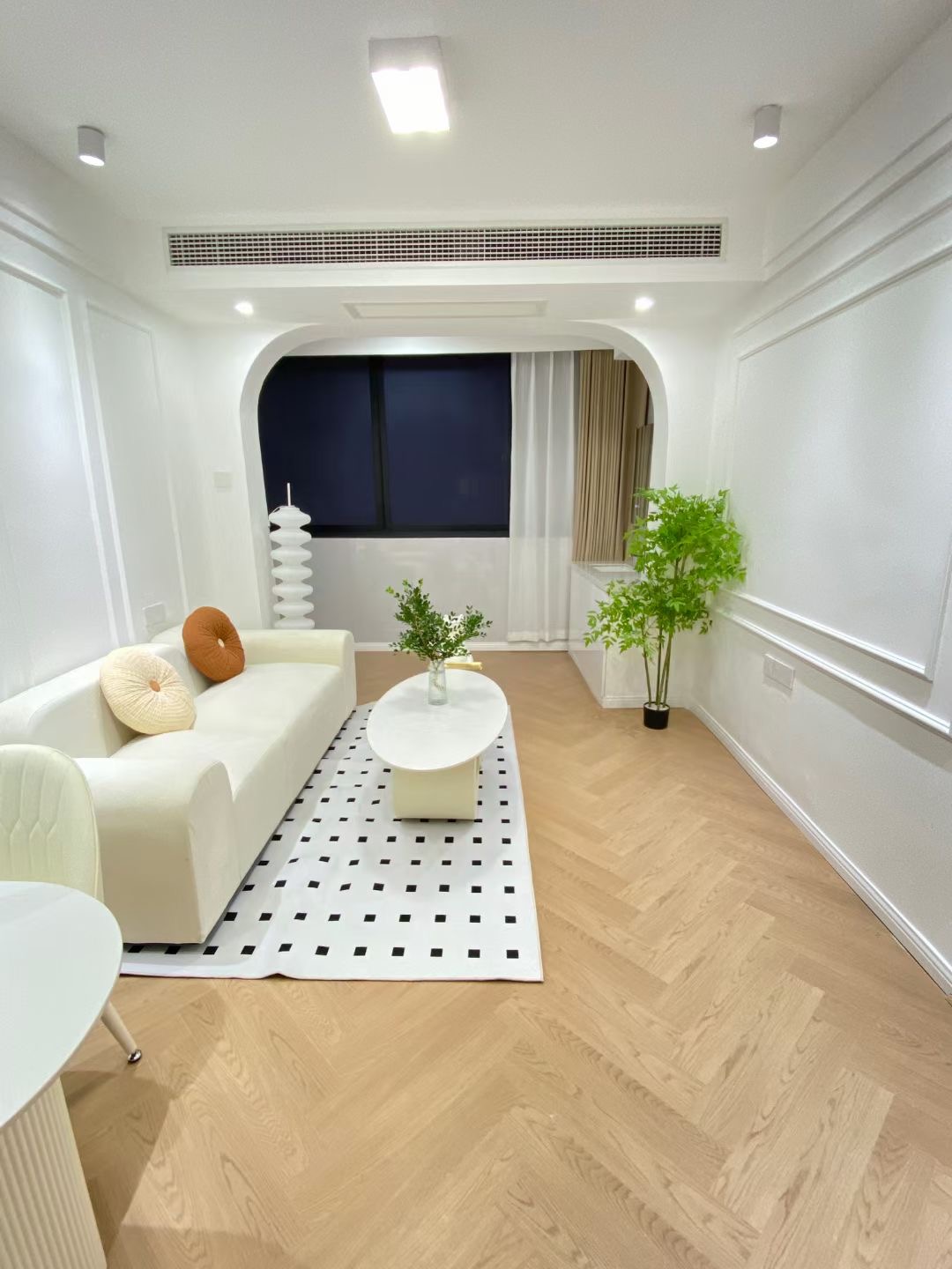 1br，7.5k，jiangsu rd（line2/11）