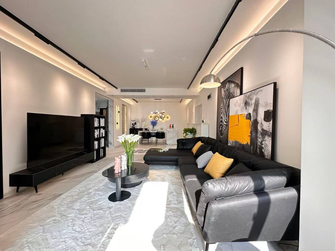 2br 2ba，23k，shanghai indoor stadium（line1/4）