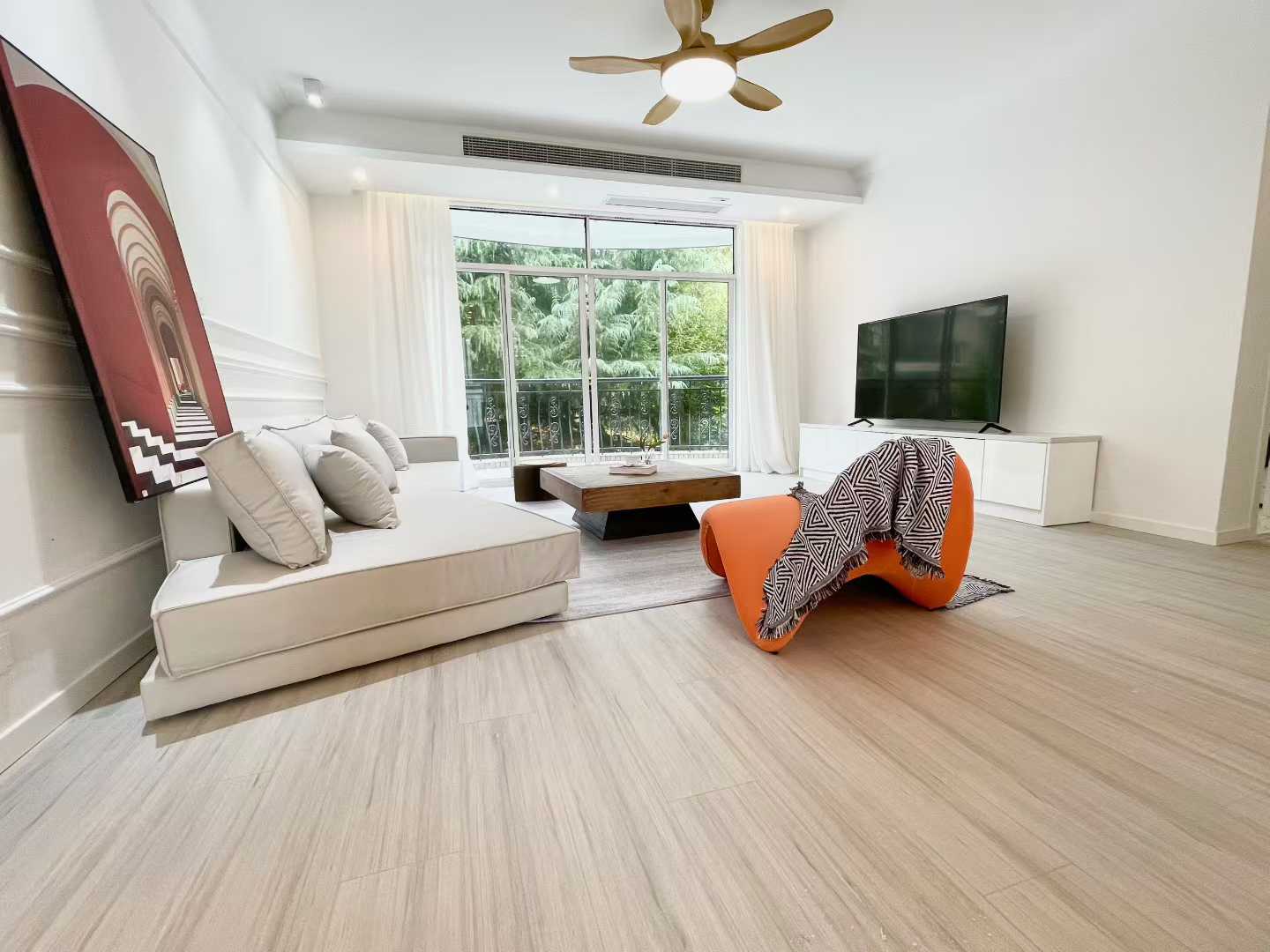 2br，18k，weining rd（line2）