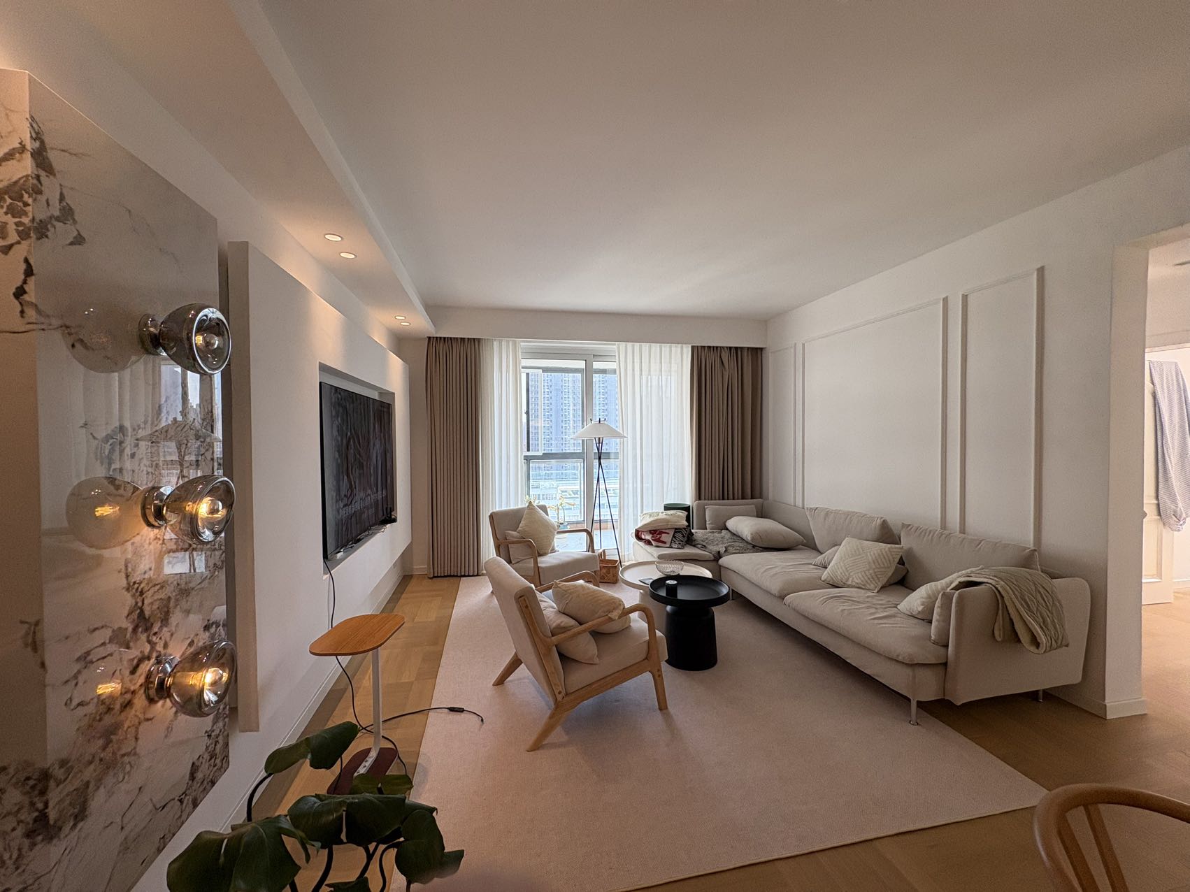 3br 2ba，26k，west nanjing rd（line2/12/13）