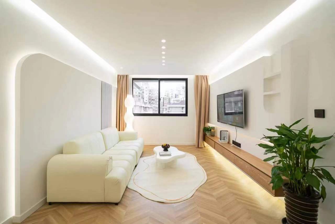 1br，12.8k，changshou rd（line7/13）