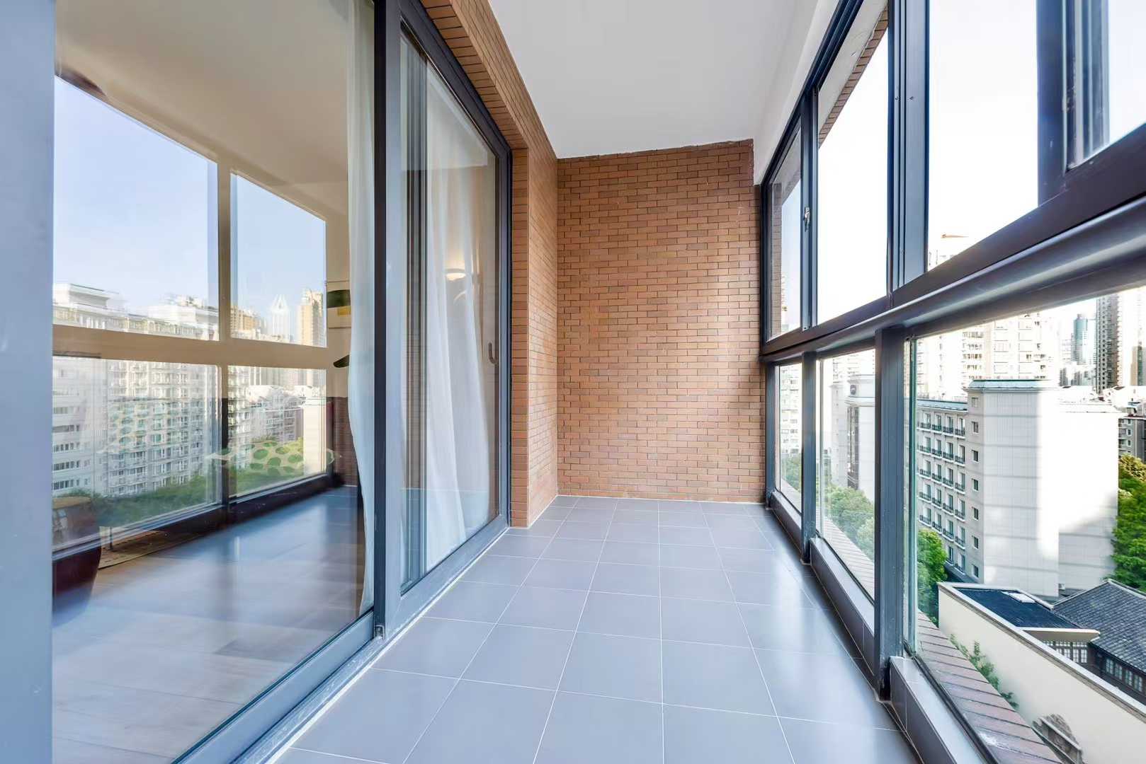 2br 2ba，25k，west nanjing rd（line2/12/13）