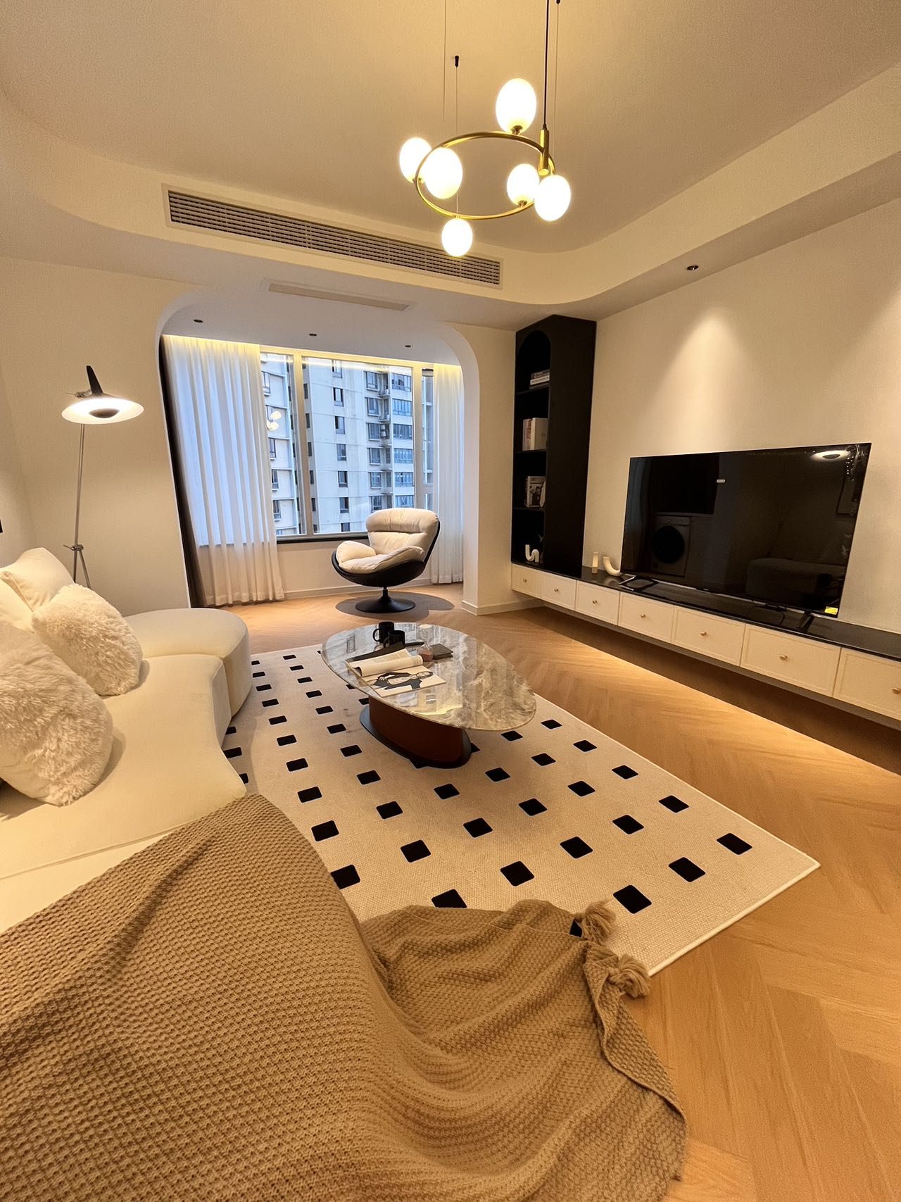 2br，*17k，xujiahui（line1/9/11）