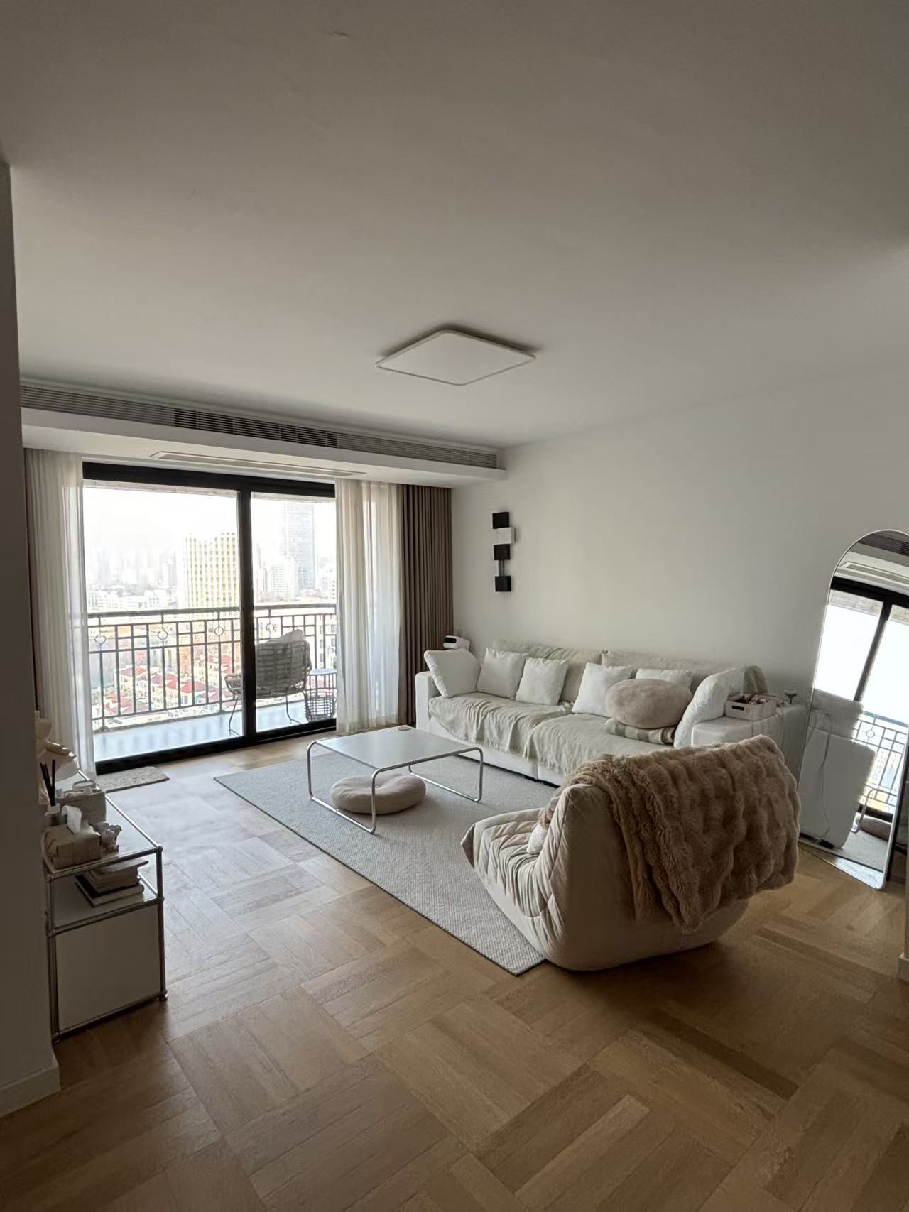 3br 2ba，37k，south Shaanxi rd（line1/10/12）