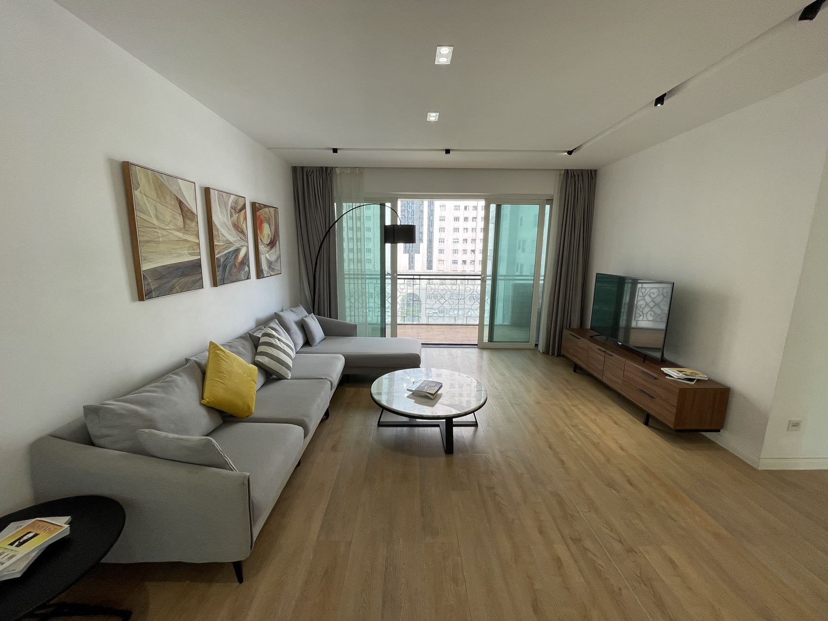 3br 2ba，28k，xujiahui（line1/9/11）
