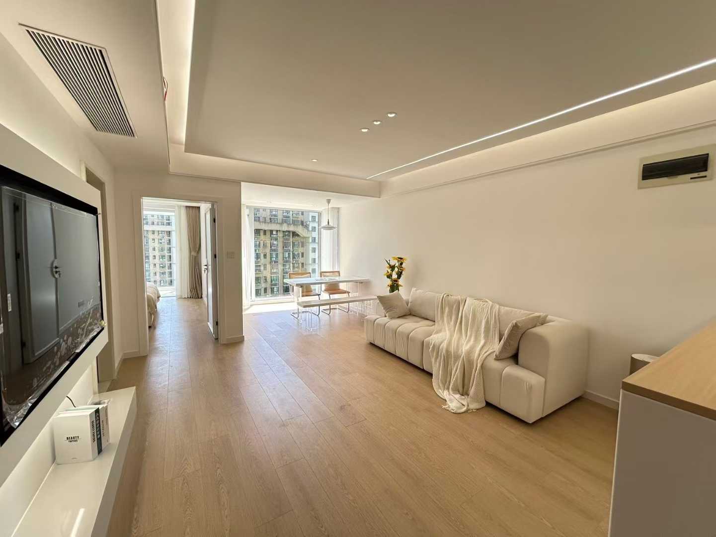 1br，17.5k，weining rd（line2）