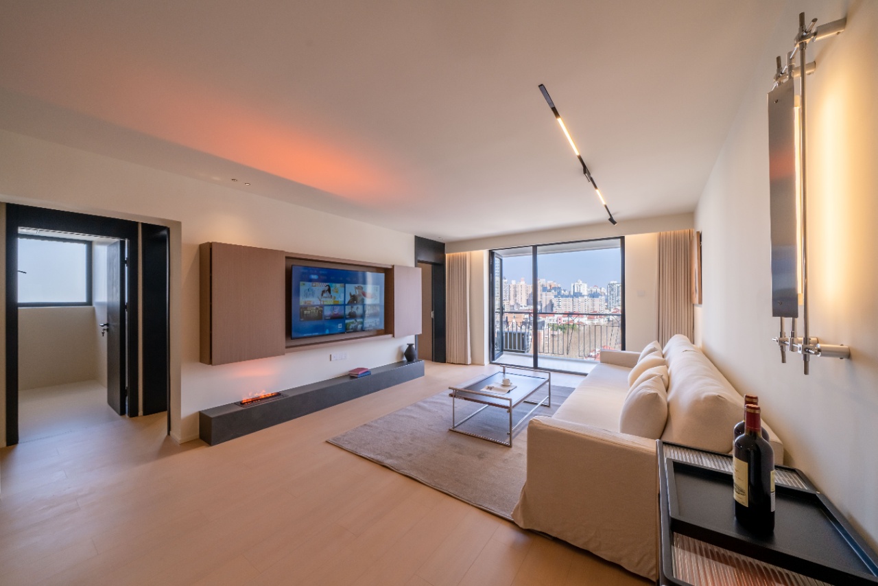 3br 2ba，25k，west yan’an rd（line3/4）