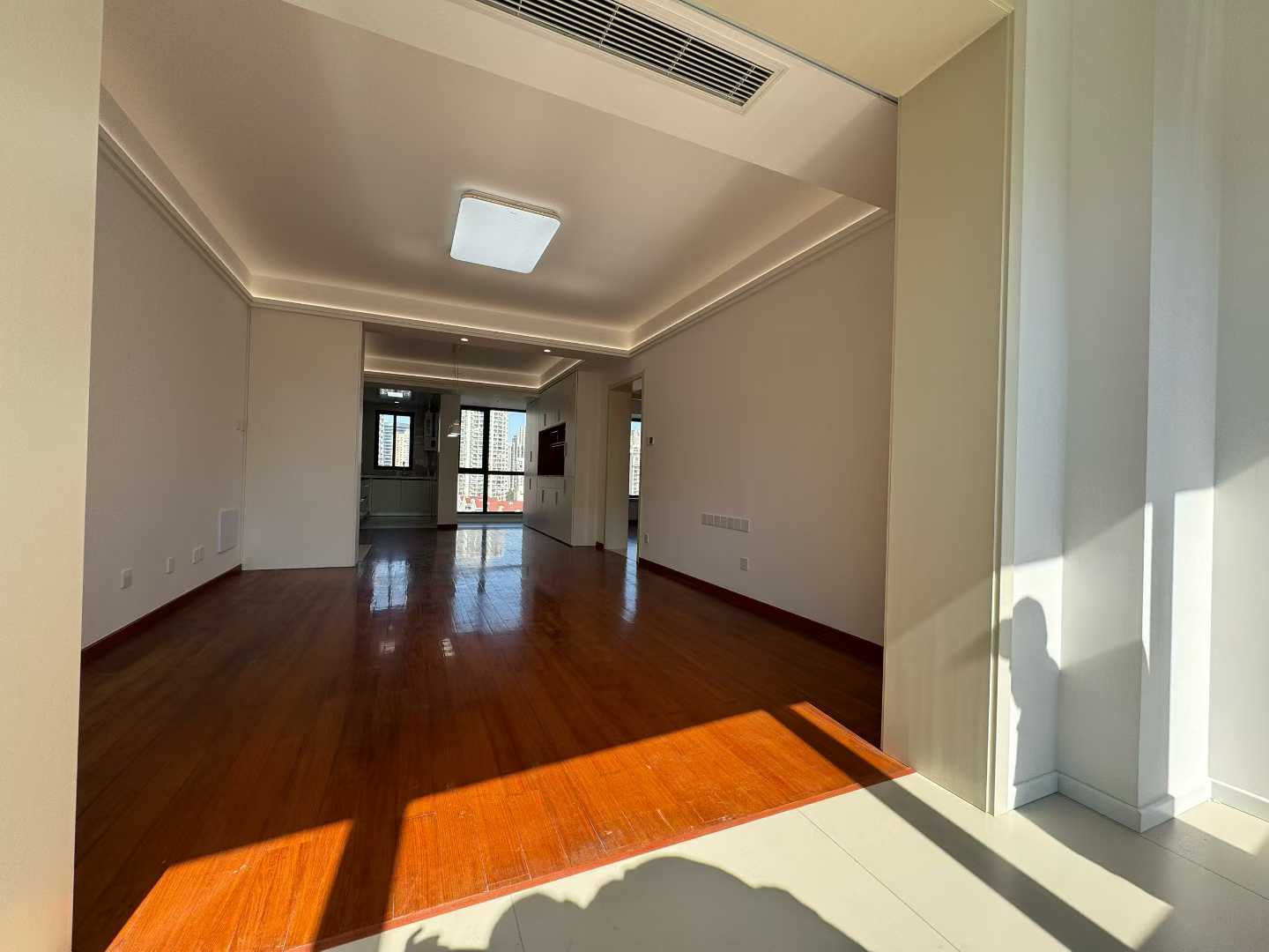 2br，22.5k，changping rd（line7）