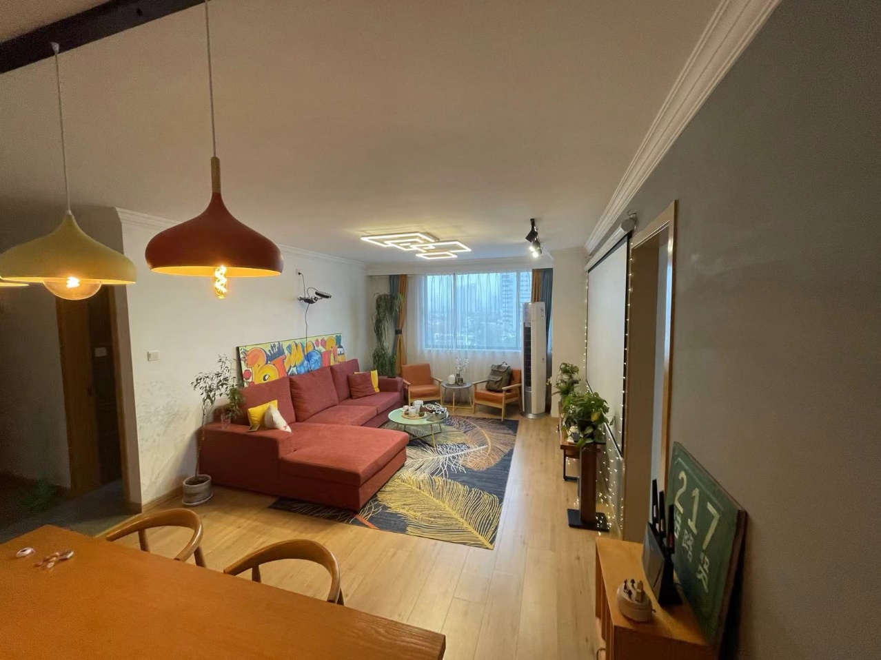 2br 2ba，18k，middle huaihai rd（line13）