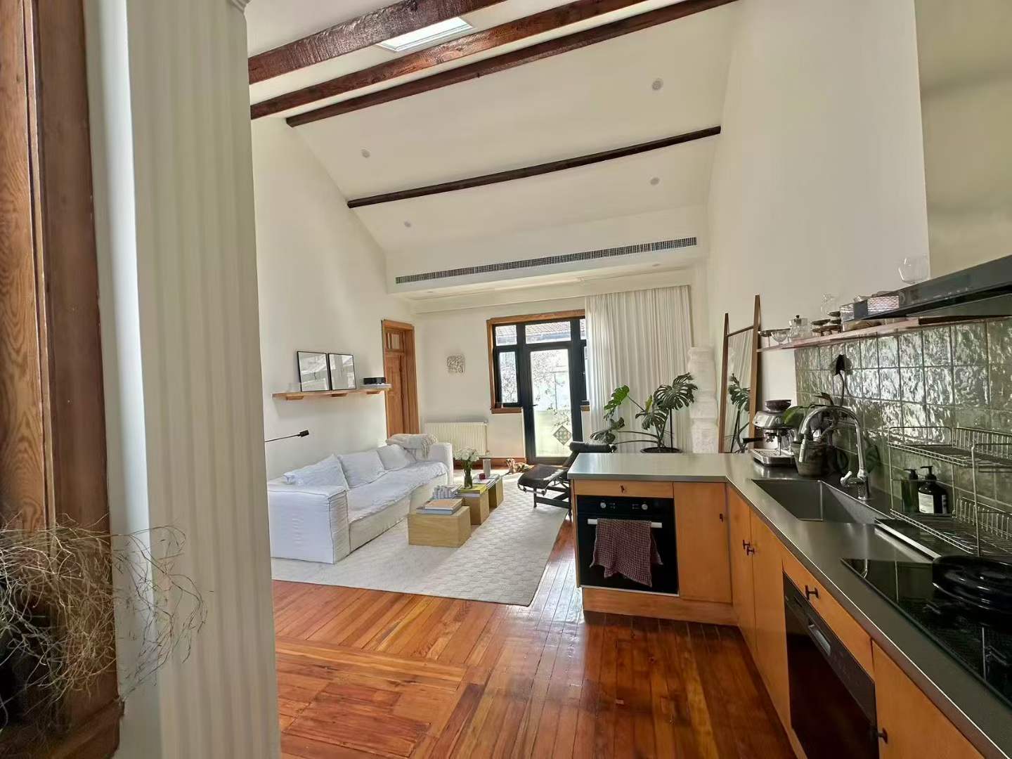 2br 2ba，26k，jing’an temple（line2/7）