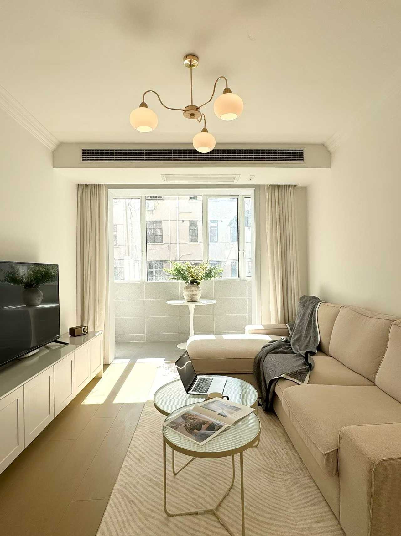 1br，8.8k，zhongshan park（line2/3/4)