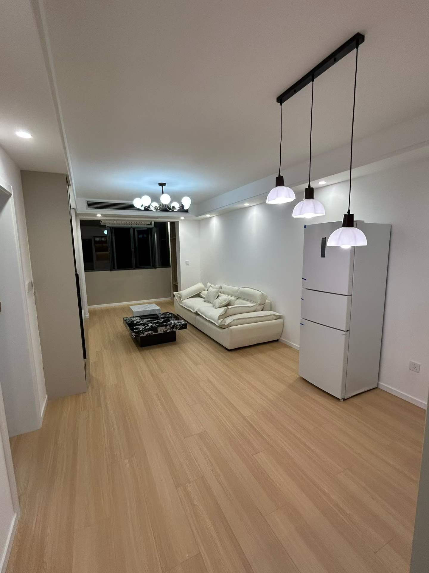 1br，9k，zhongshan park（line2/3/4)