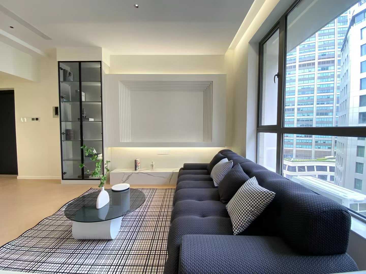 1br，17.8k，west nanjing rd（line2/12/13）