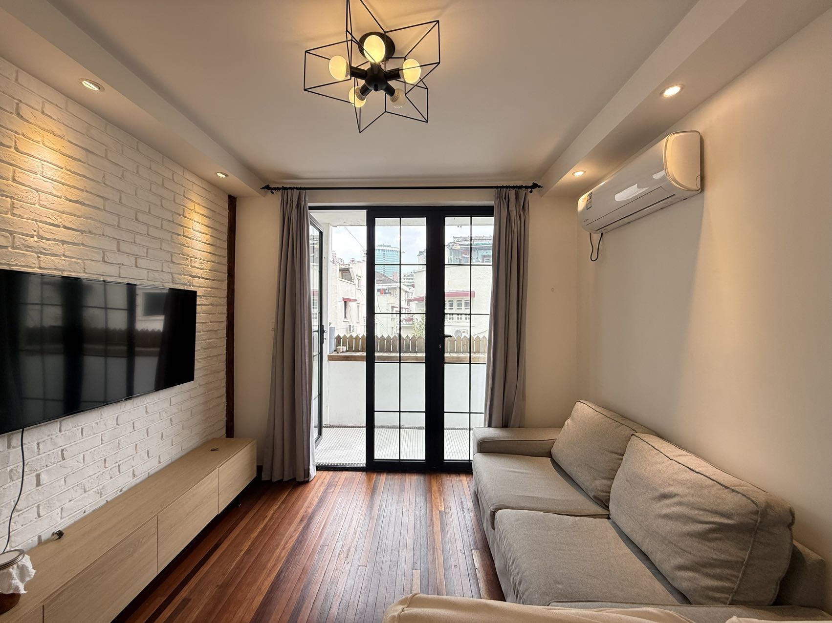 1br，9k，dapuqiao（line9）