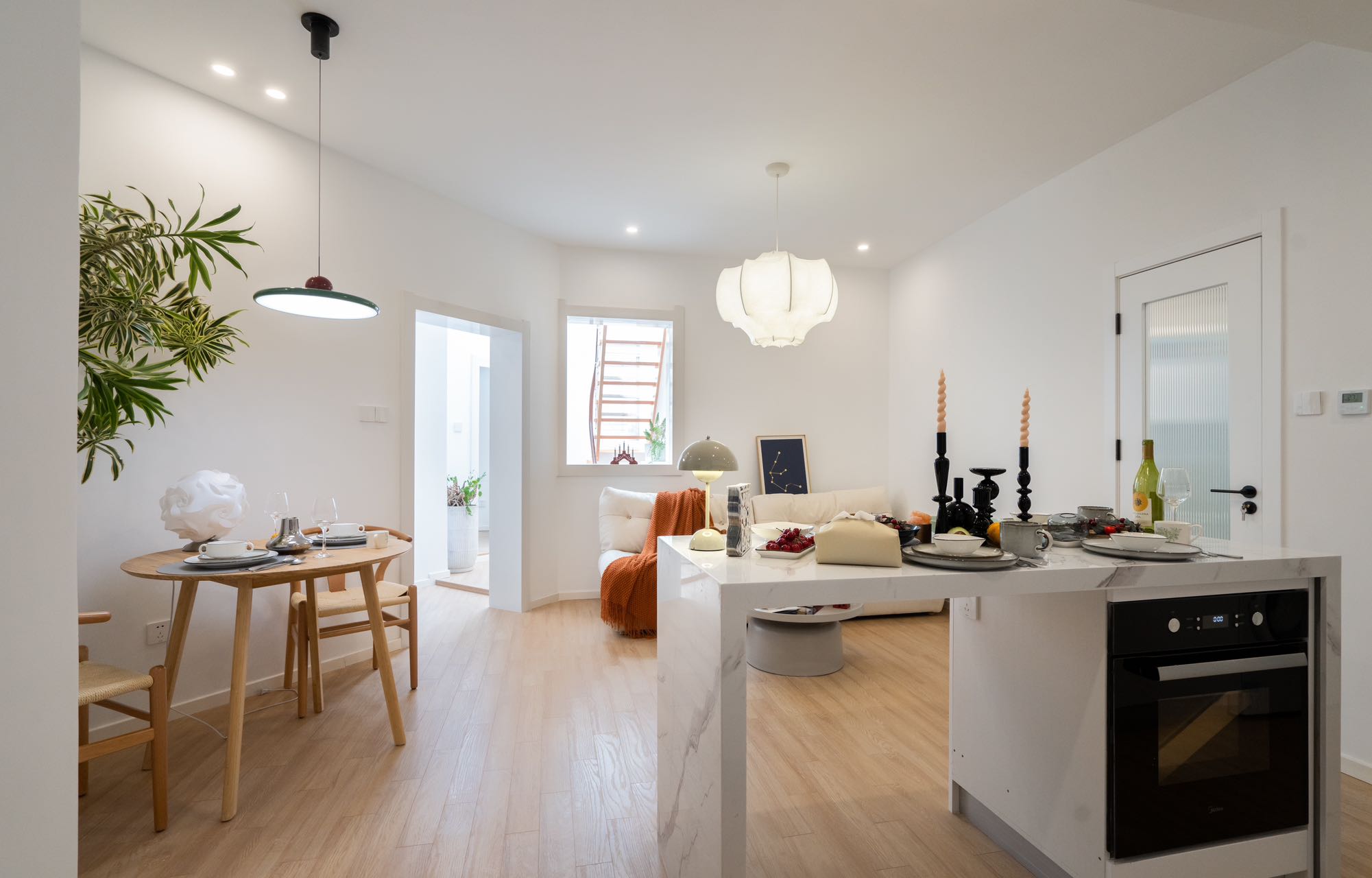 1br，15.8k，xintiandi（line10/13）