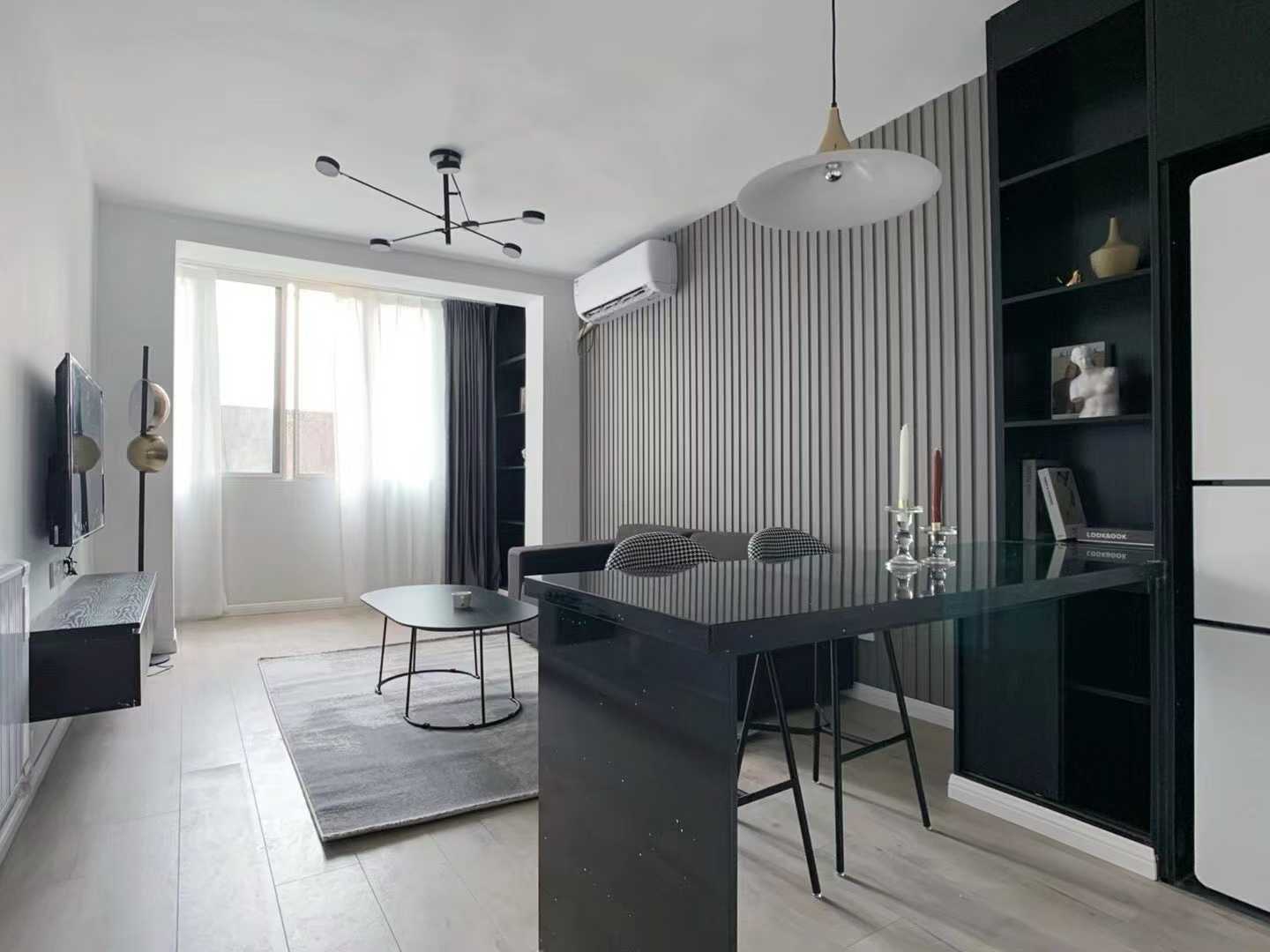 1br，8.2k，songyuan rd（line10）