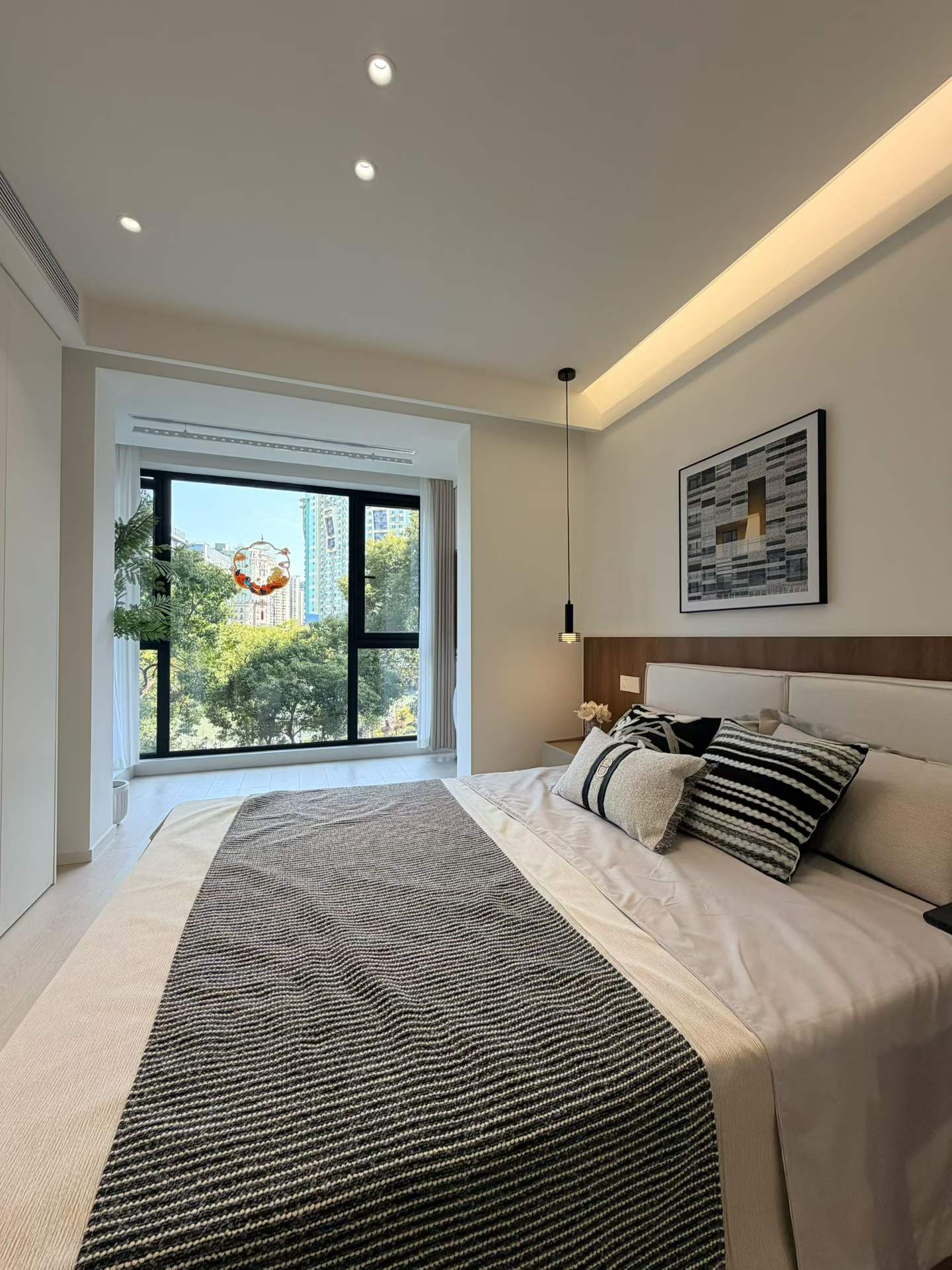 1br，12.8k，zhongtan rd（line3/4）