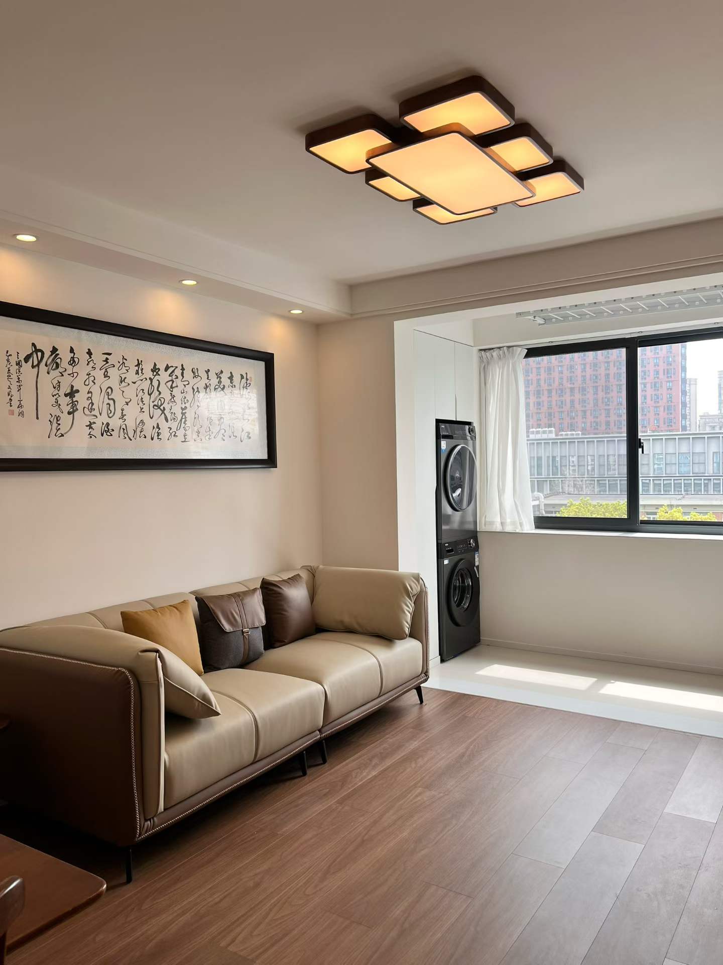 2br，13.5k，zhaojiabang rd（line7/9）