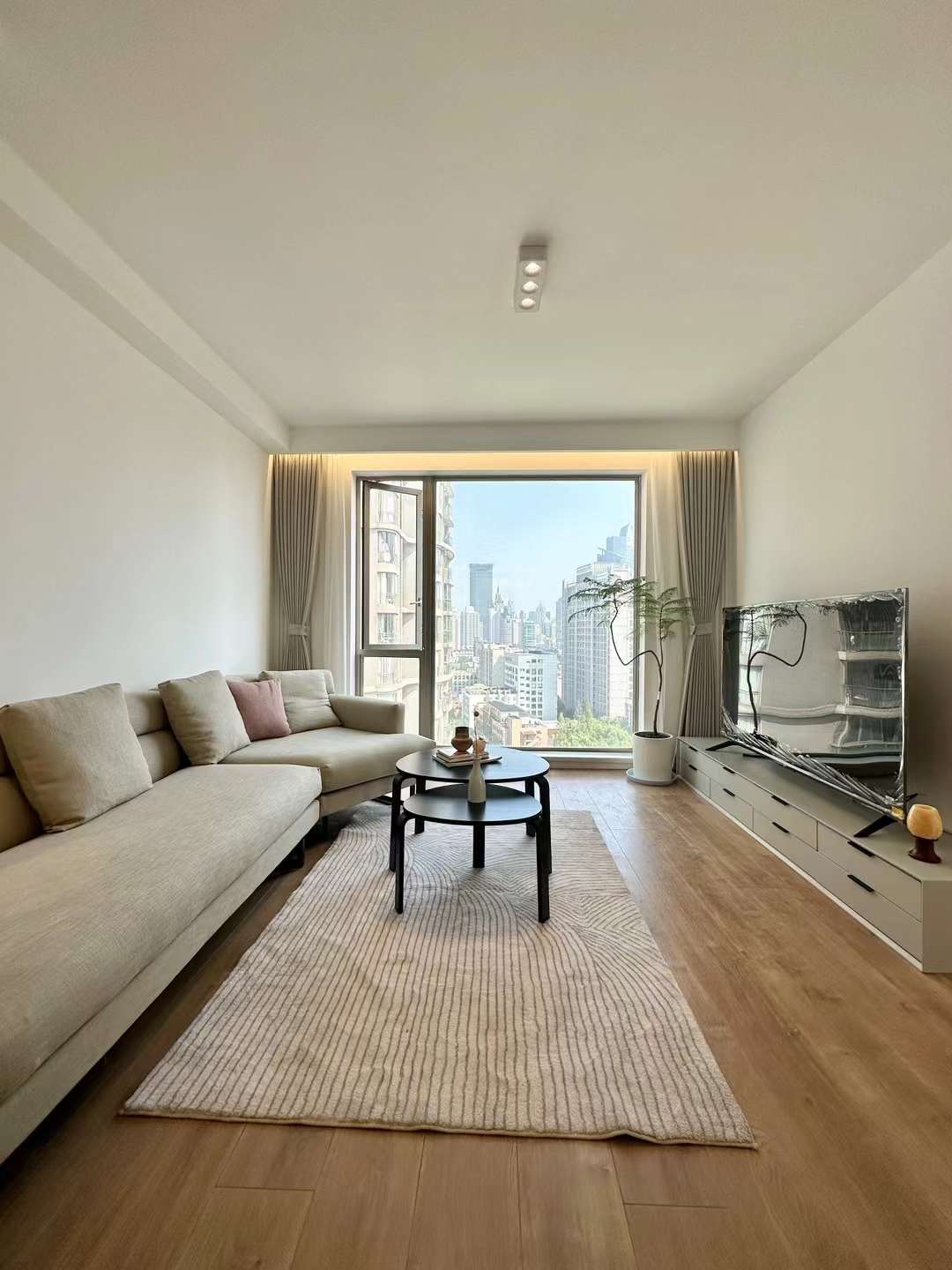 2br，24k，jing’an temple（line2/7）