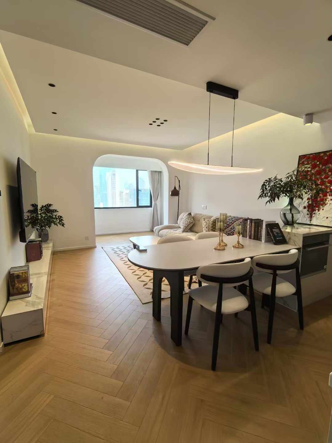 2br，17.8k，jing’an temple（line2/7）