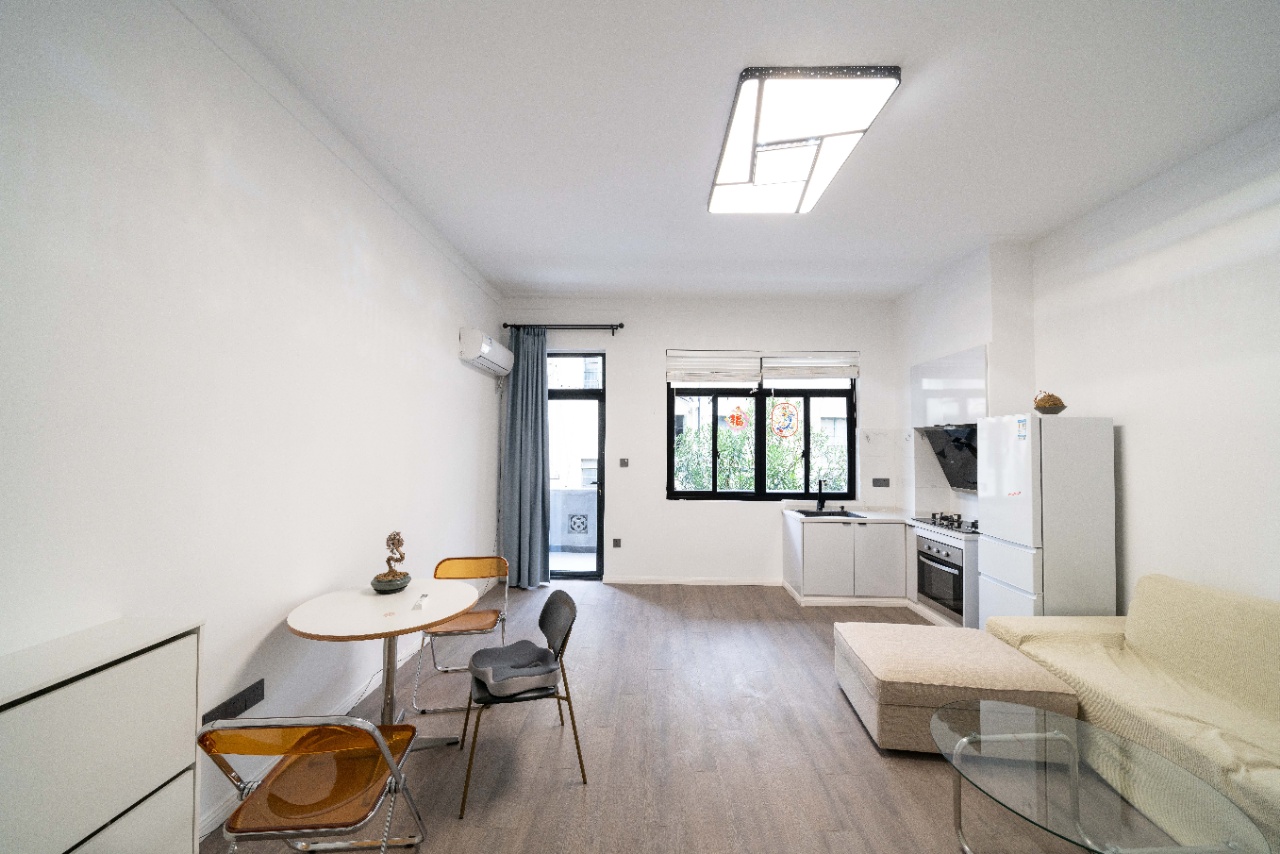 1br，9.5k，shanghai library（line10）